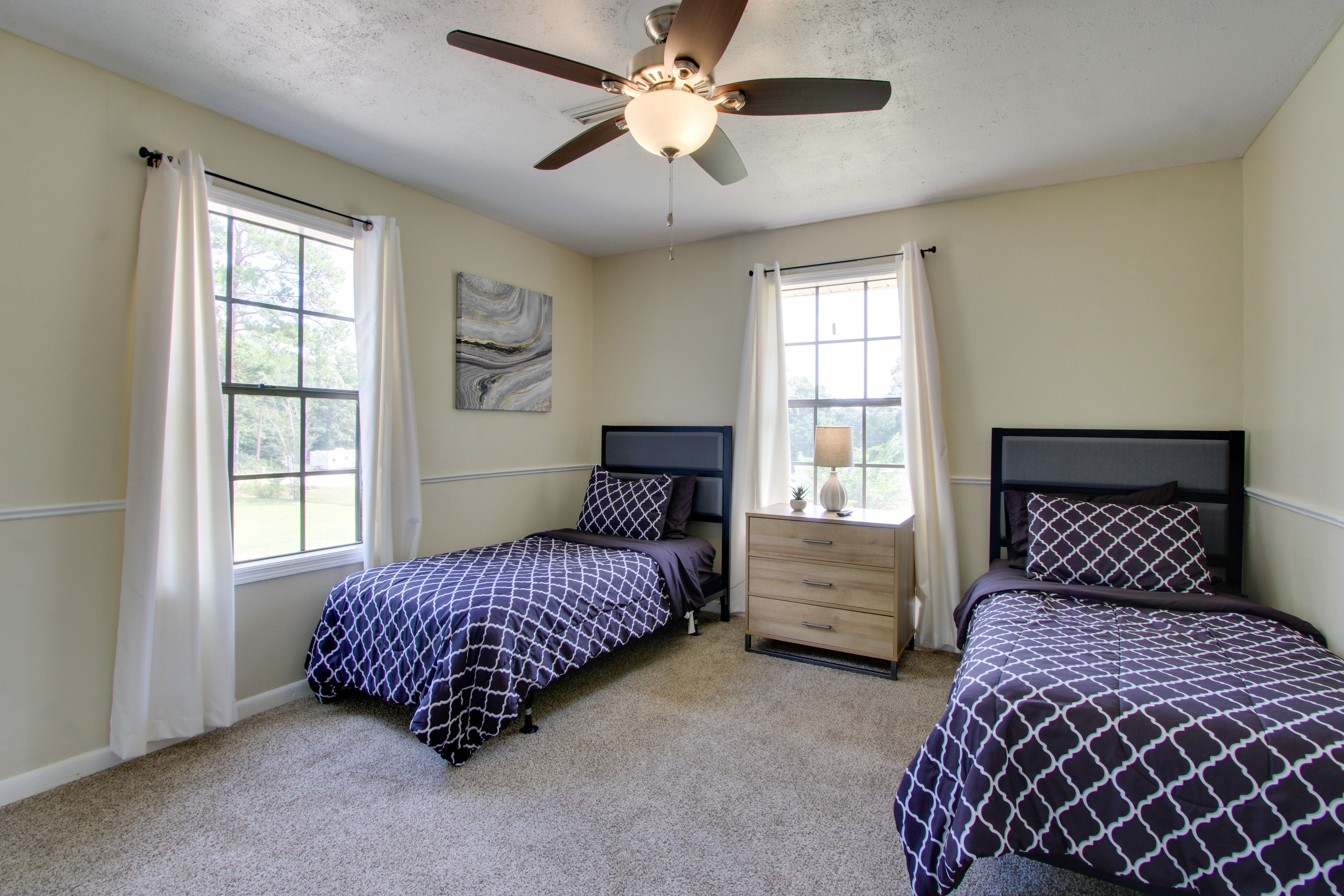 Bedroom 3 | 2 Twin Beds | Portable Crib