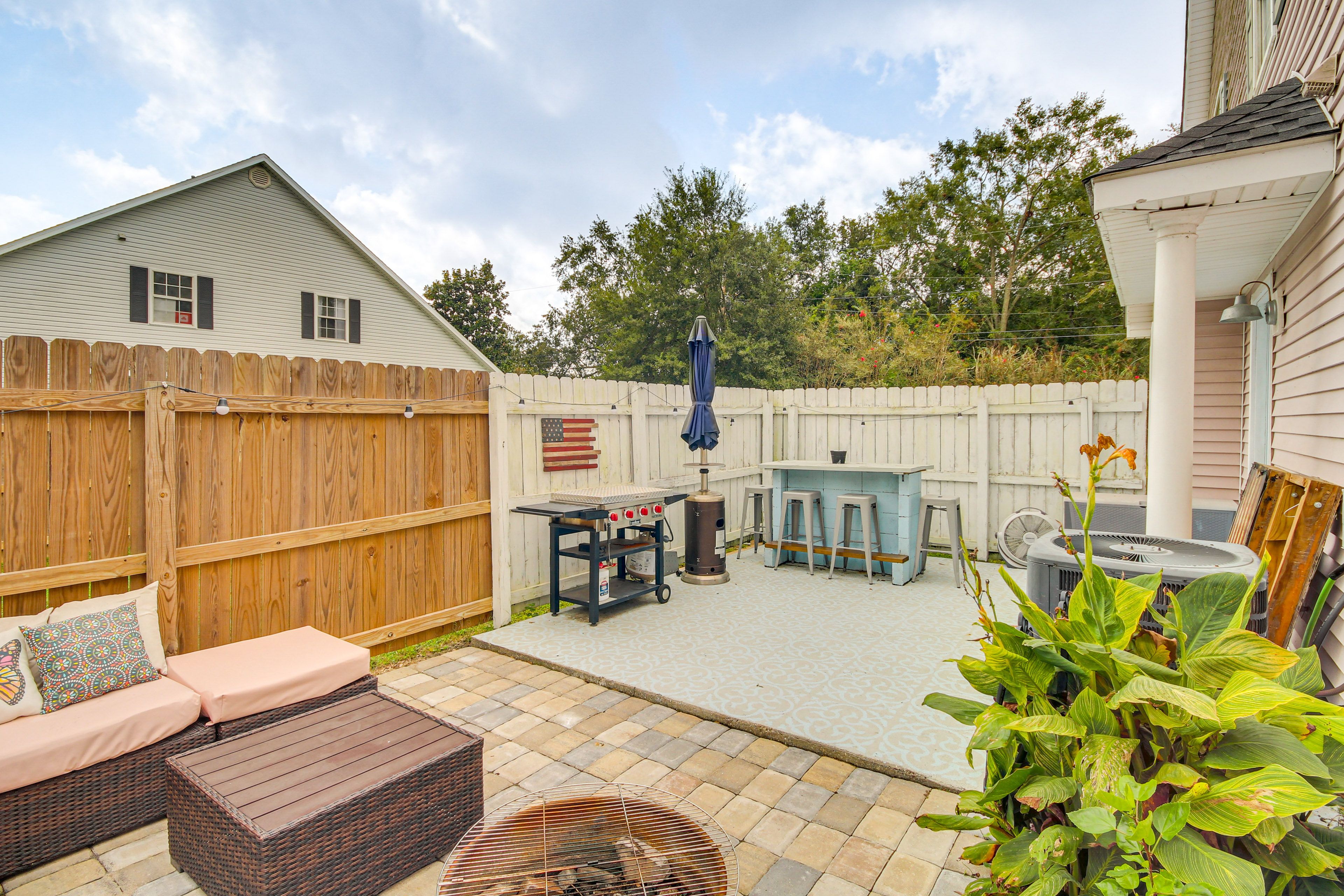 Exterior | 2-Story Townhome | Bedroom/Full Bathroom on 1st Floor