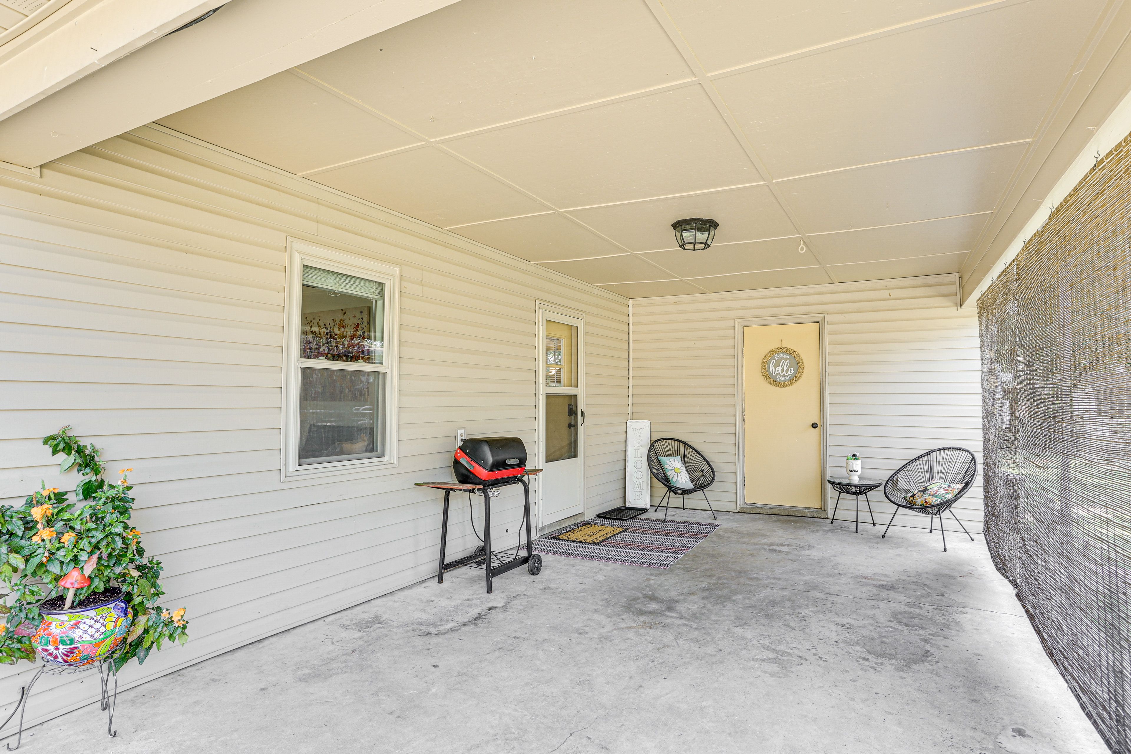 Covered Patio | Grill | Outdoor Seating