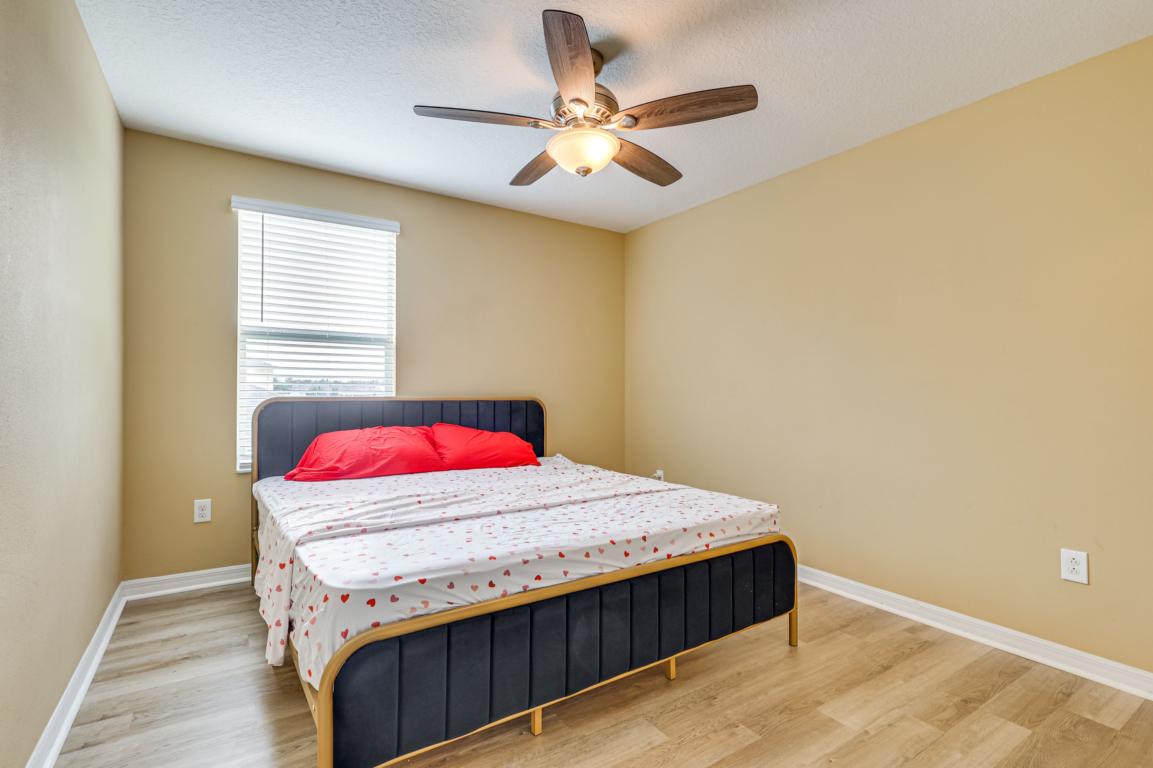 Bedroom 4 | 2nd Floor | King Bed