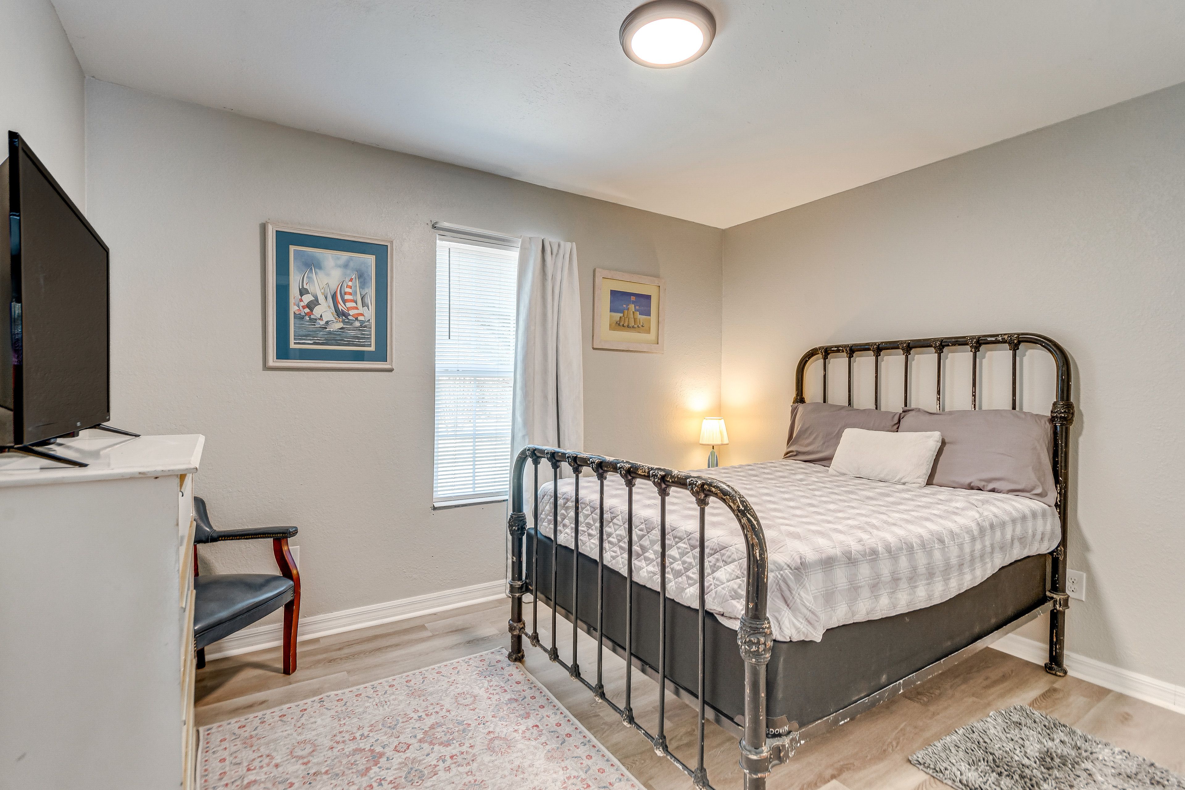 Bedroom 2 | Full Bed
