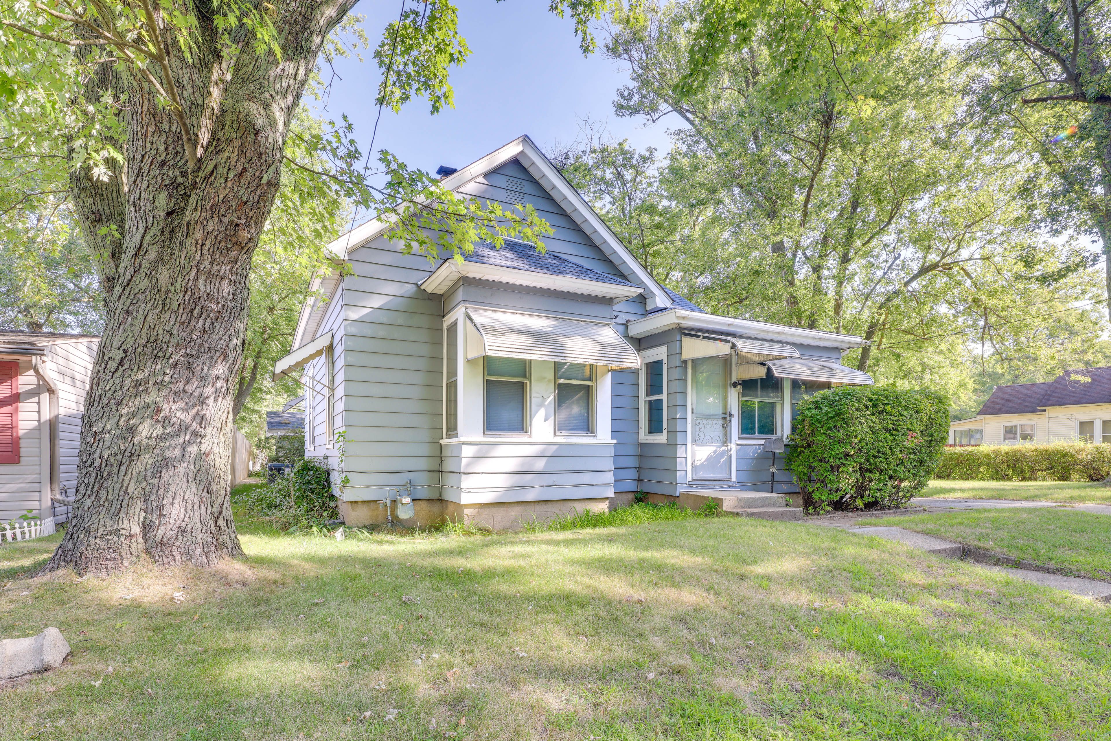 Property Exterior | Single-Story Home