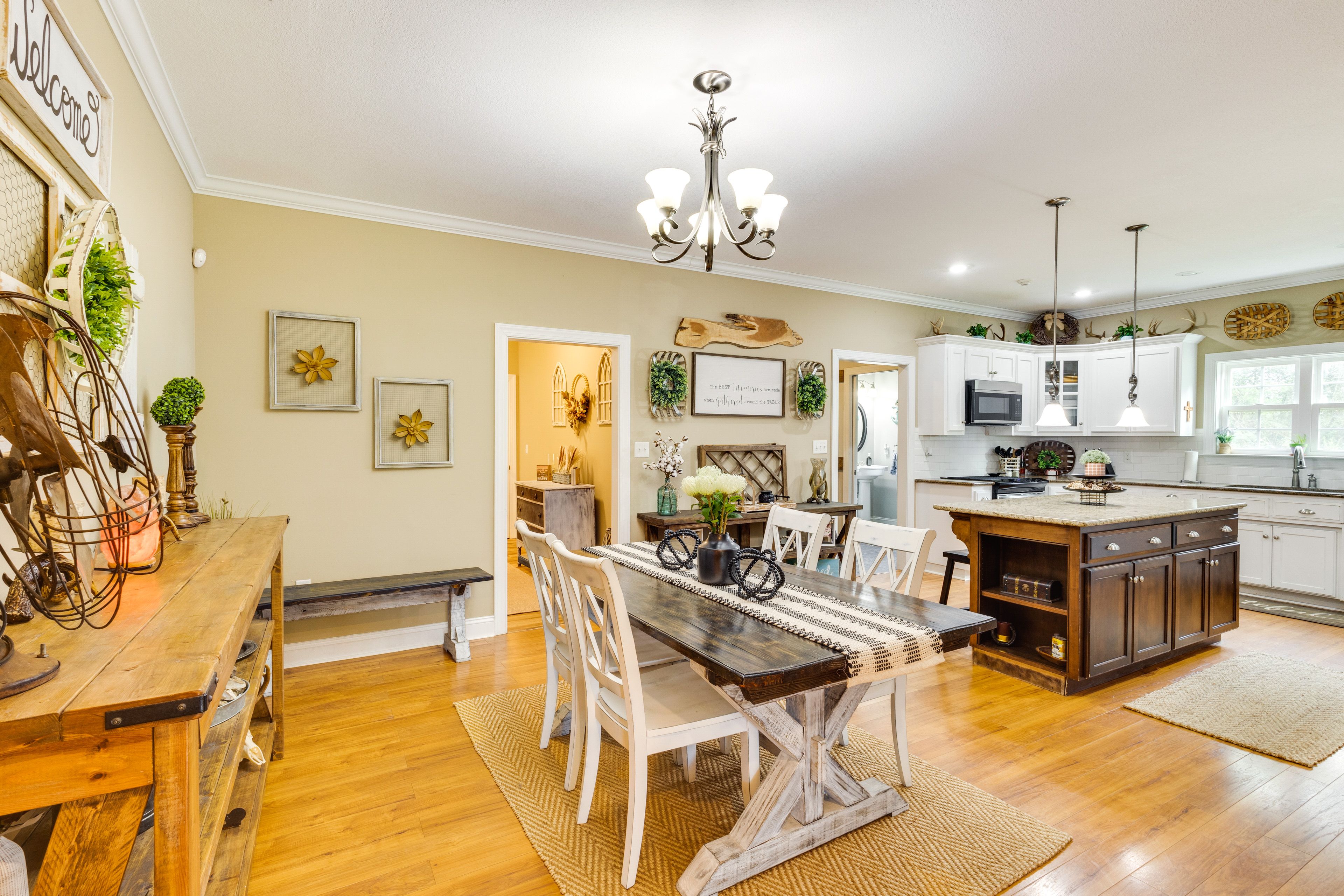 Kitchen & Dining Area | Open Floor Plan | Single-Story Home