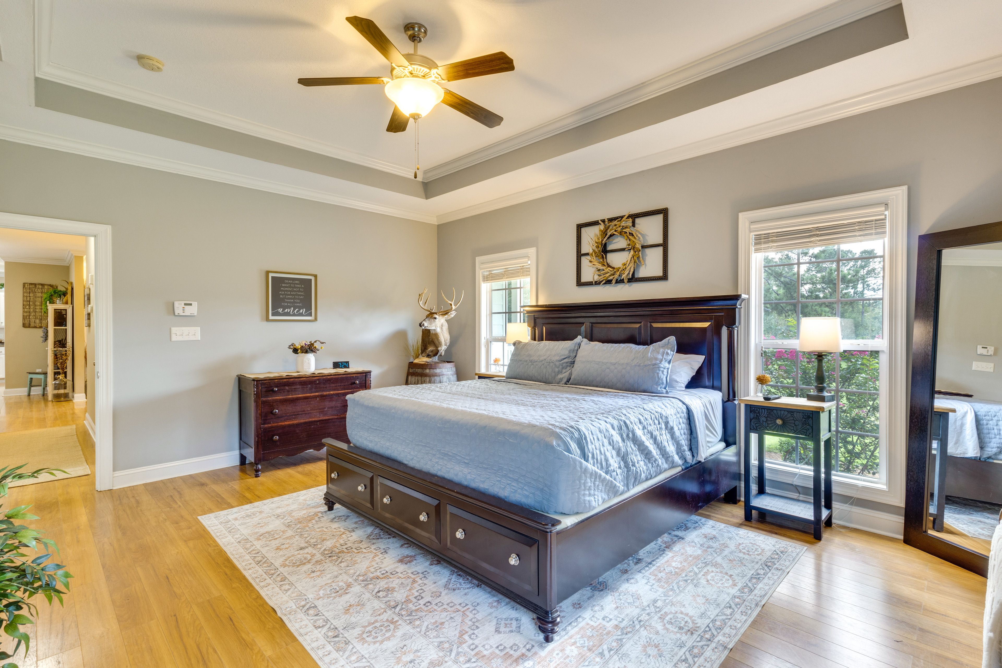 Bedroom 1 | King Bed | Smart TV
