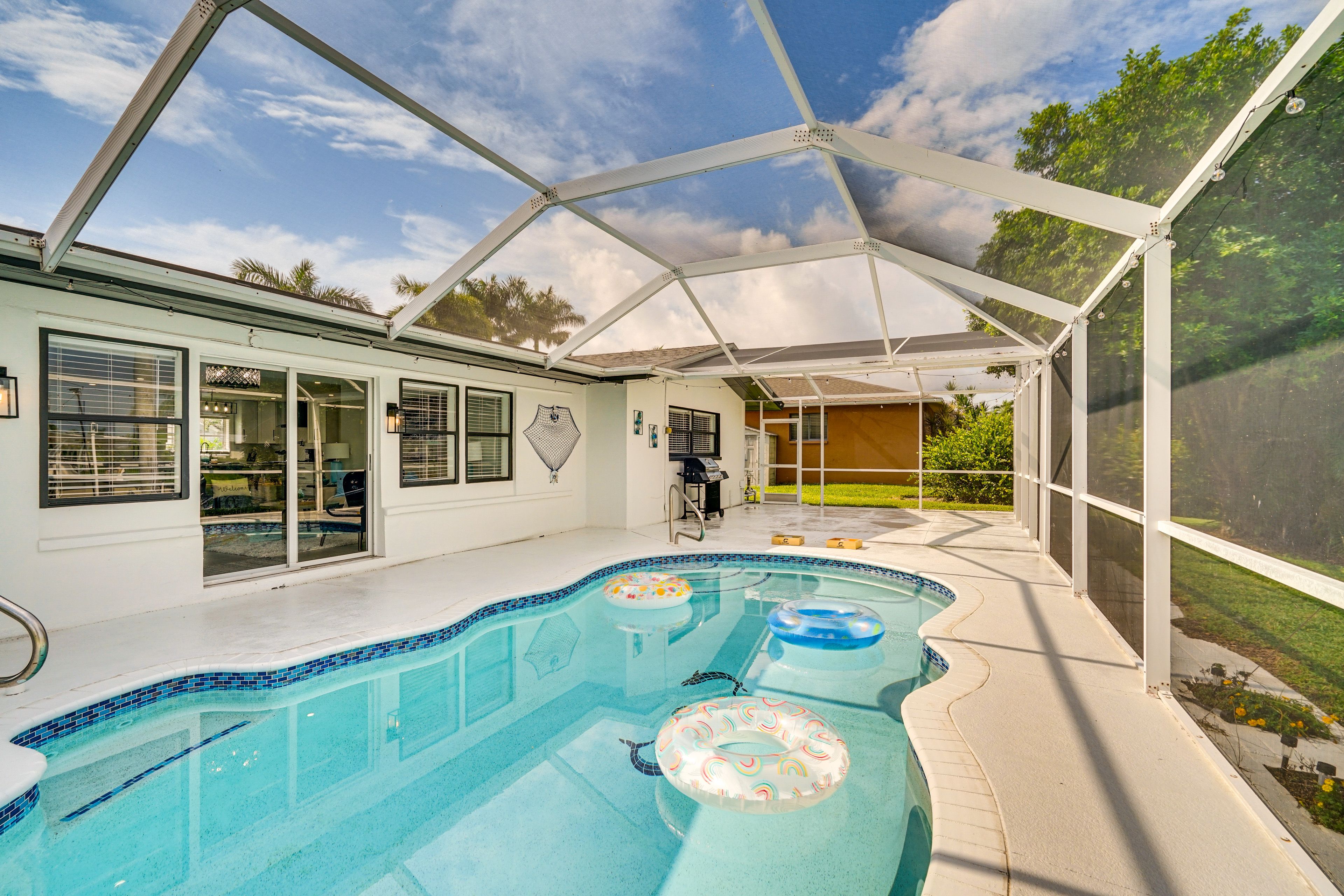 Screened Lanai | Private Pool