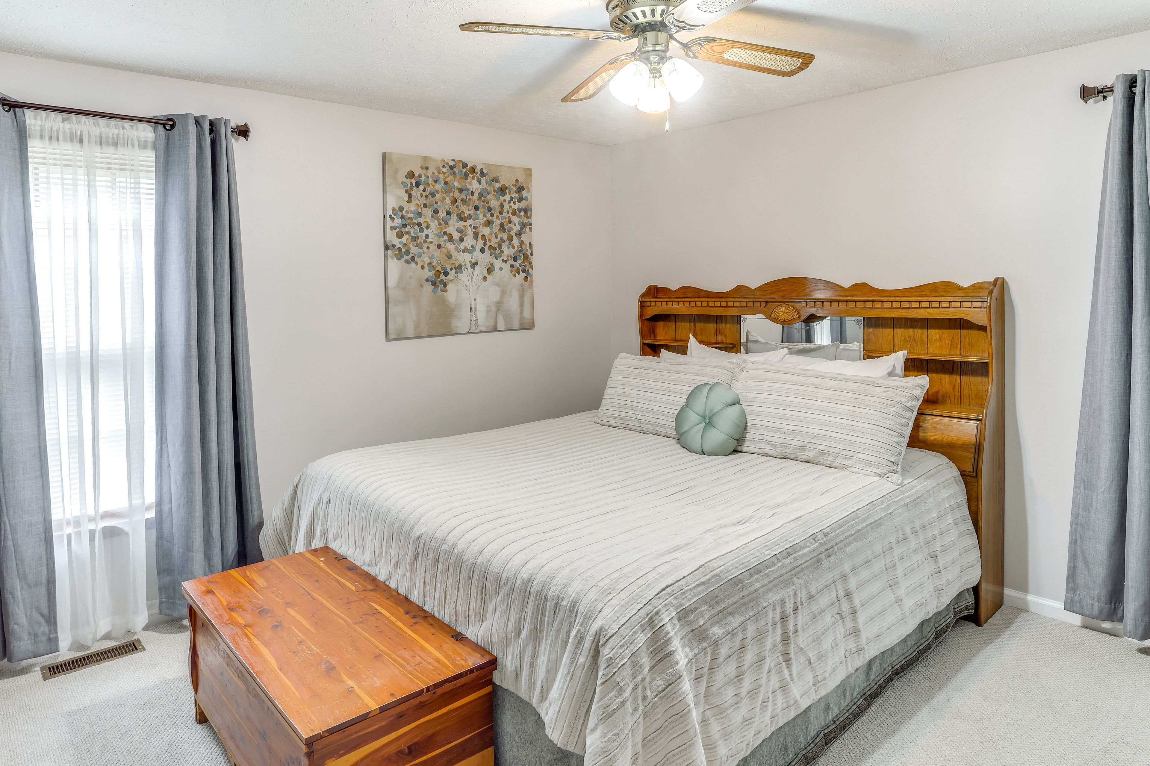 Bedroom 1 | King Bed | En-Suite Bathroom