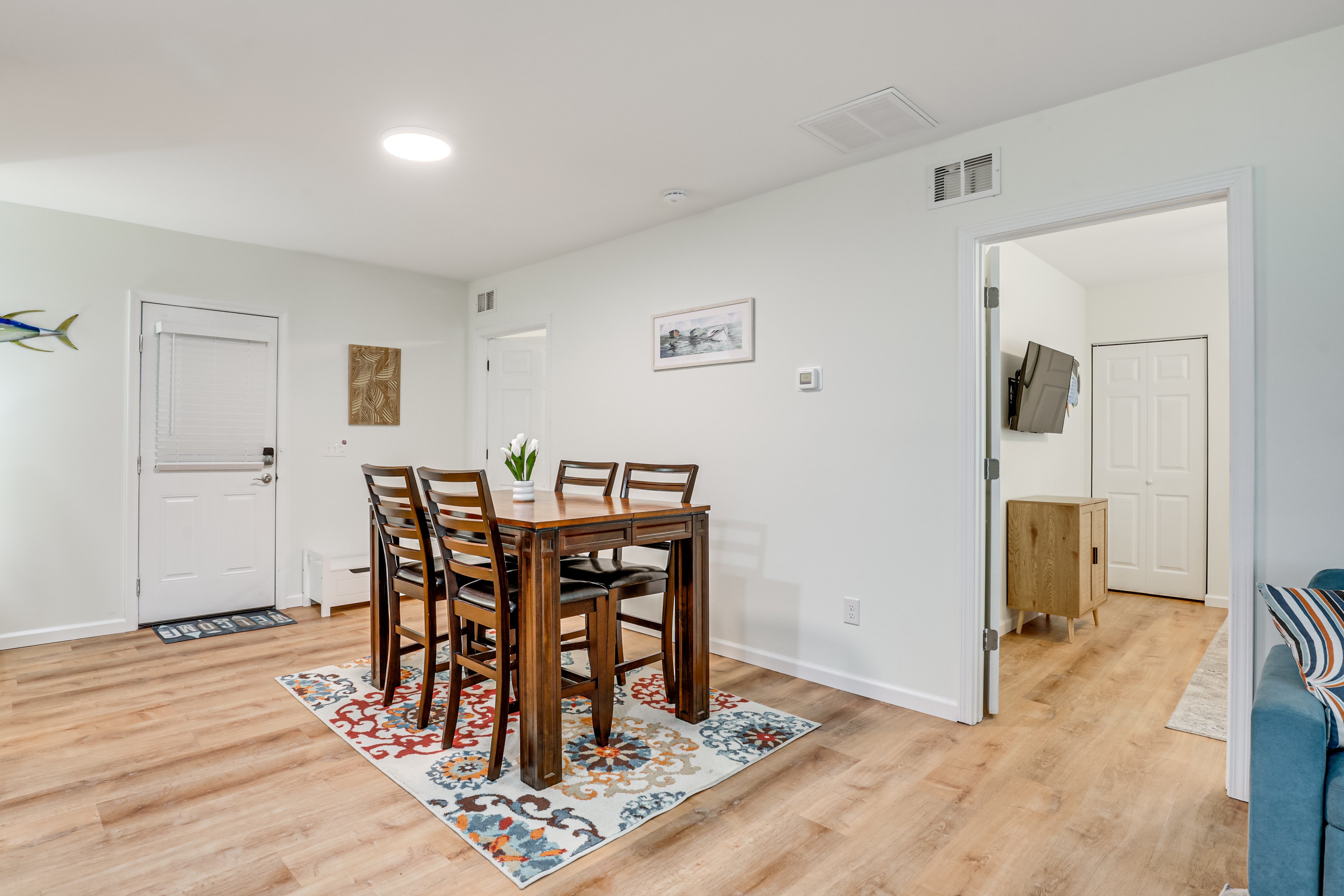 Dining Room | Dishware & Flatware