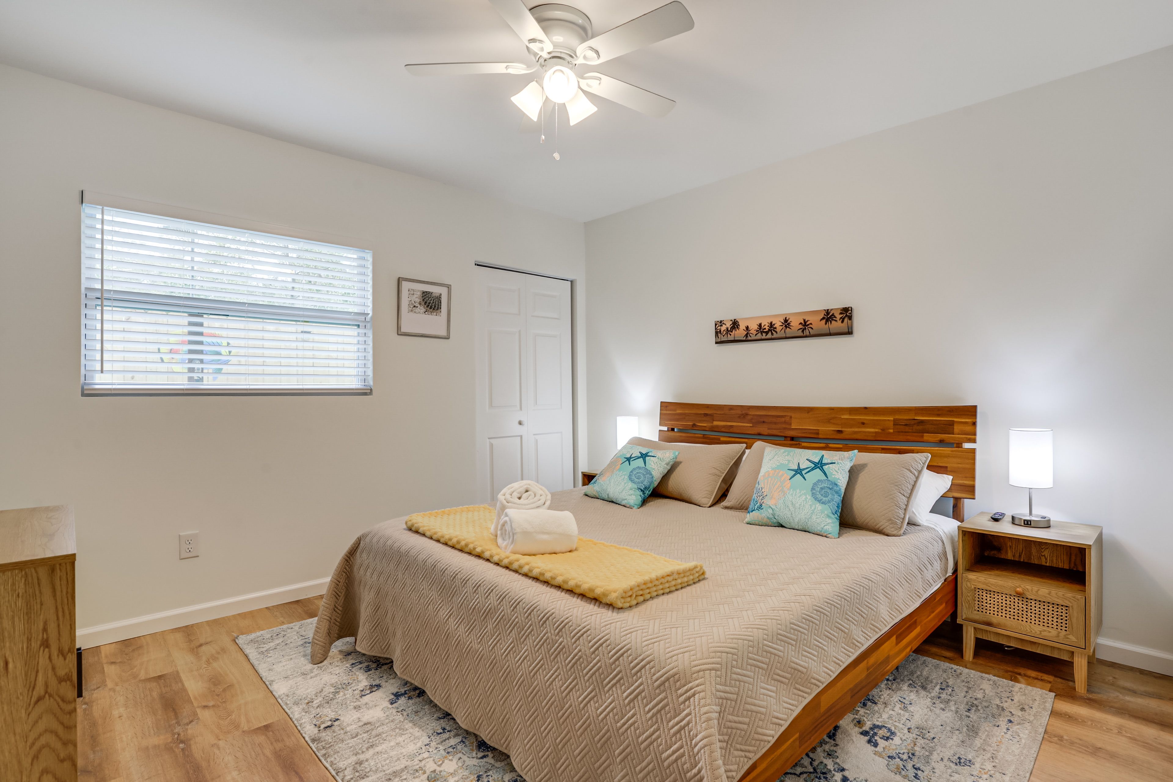 Bedroom 2 | King Bed | Linens Provided