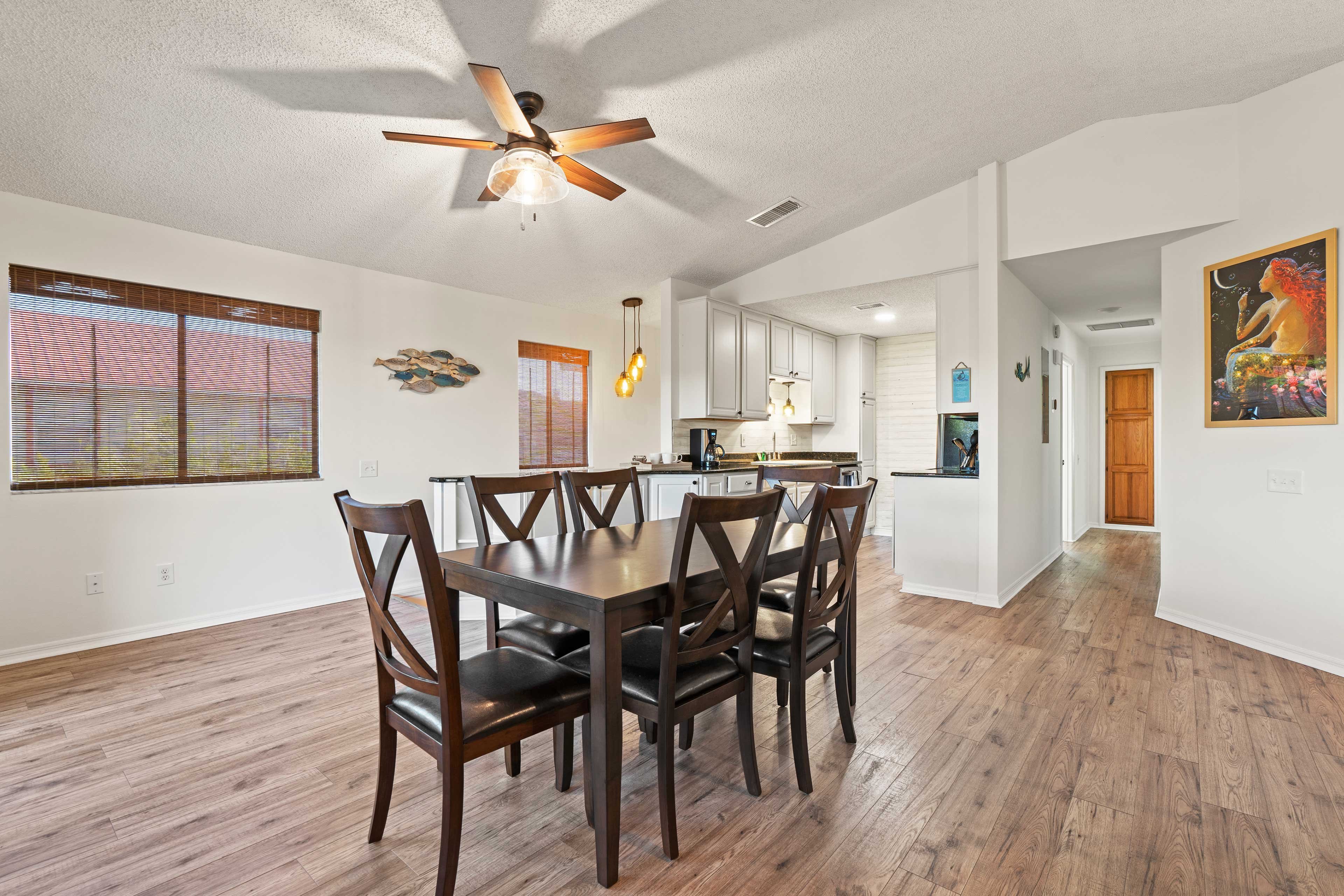 Dining Space | Main Floor