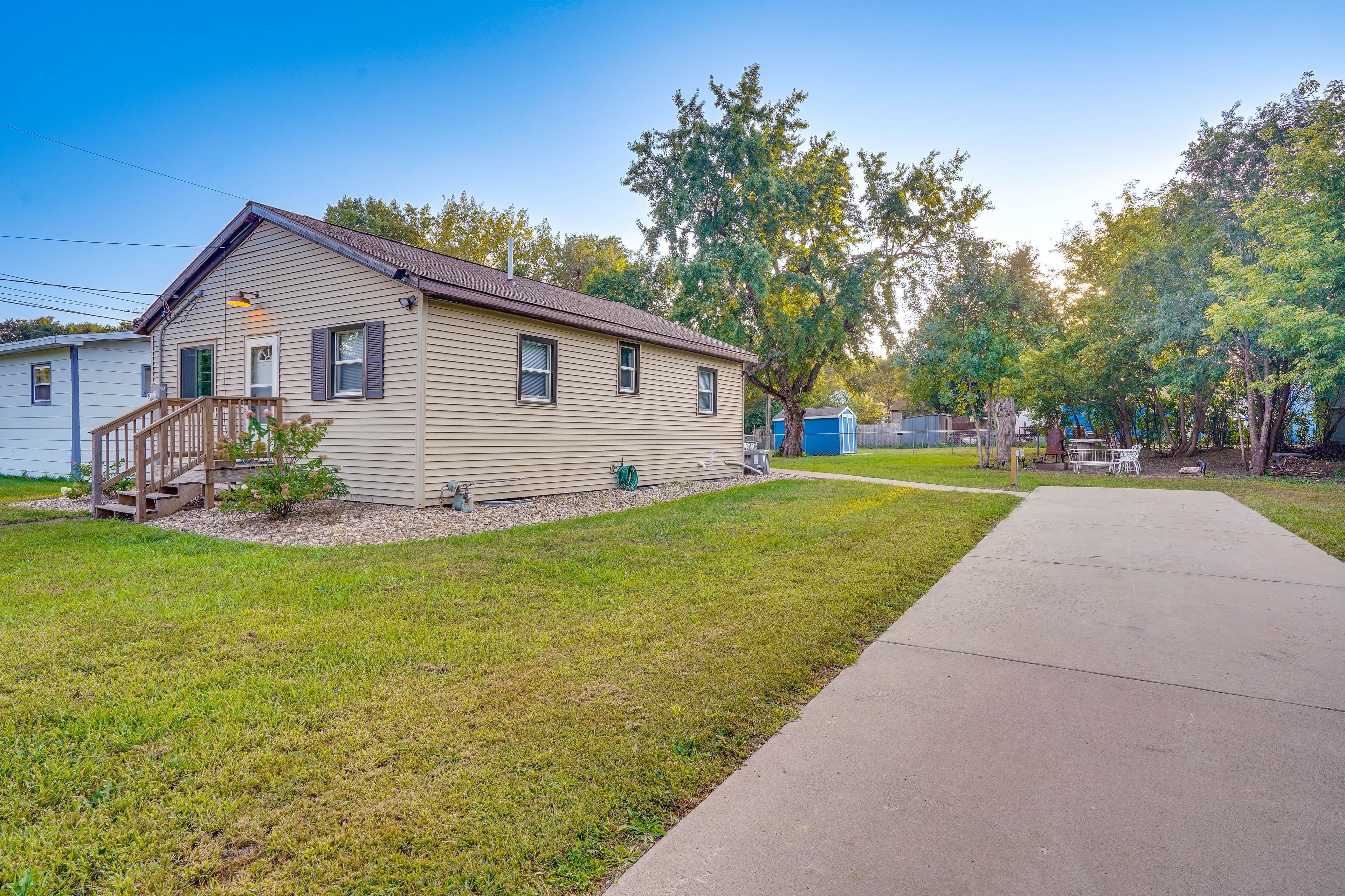Parking | Driveway (3 Vehicles) | RV/Trailer Parking w/ 220v Outlet