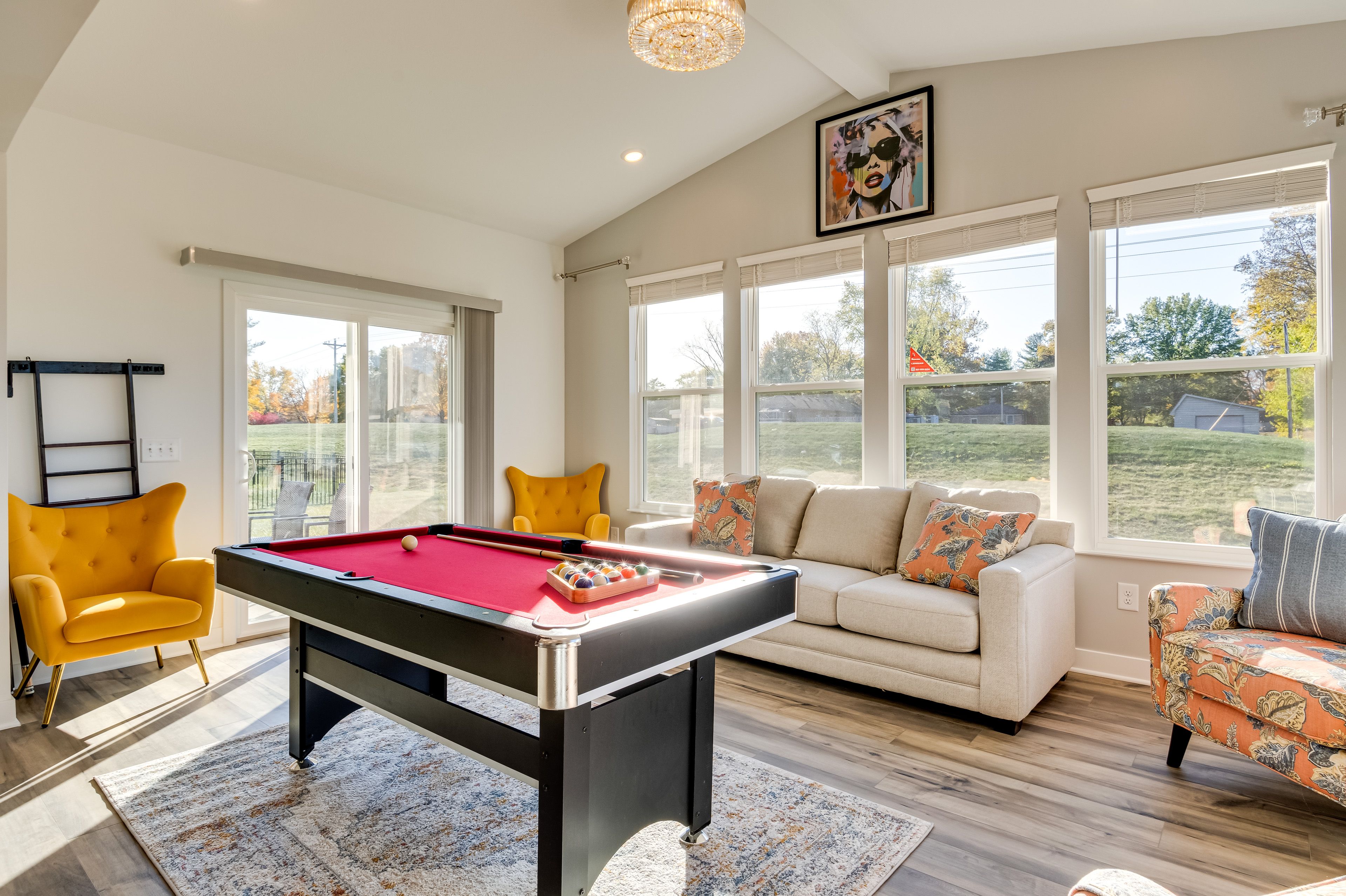 Den | 1st Floor | Convertible Pool/Ping-Pong Table