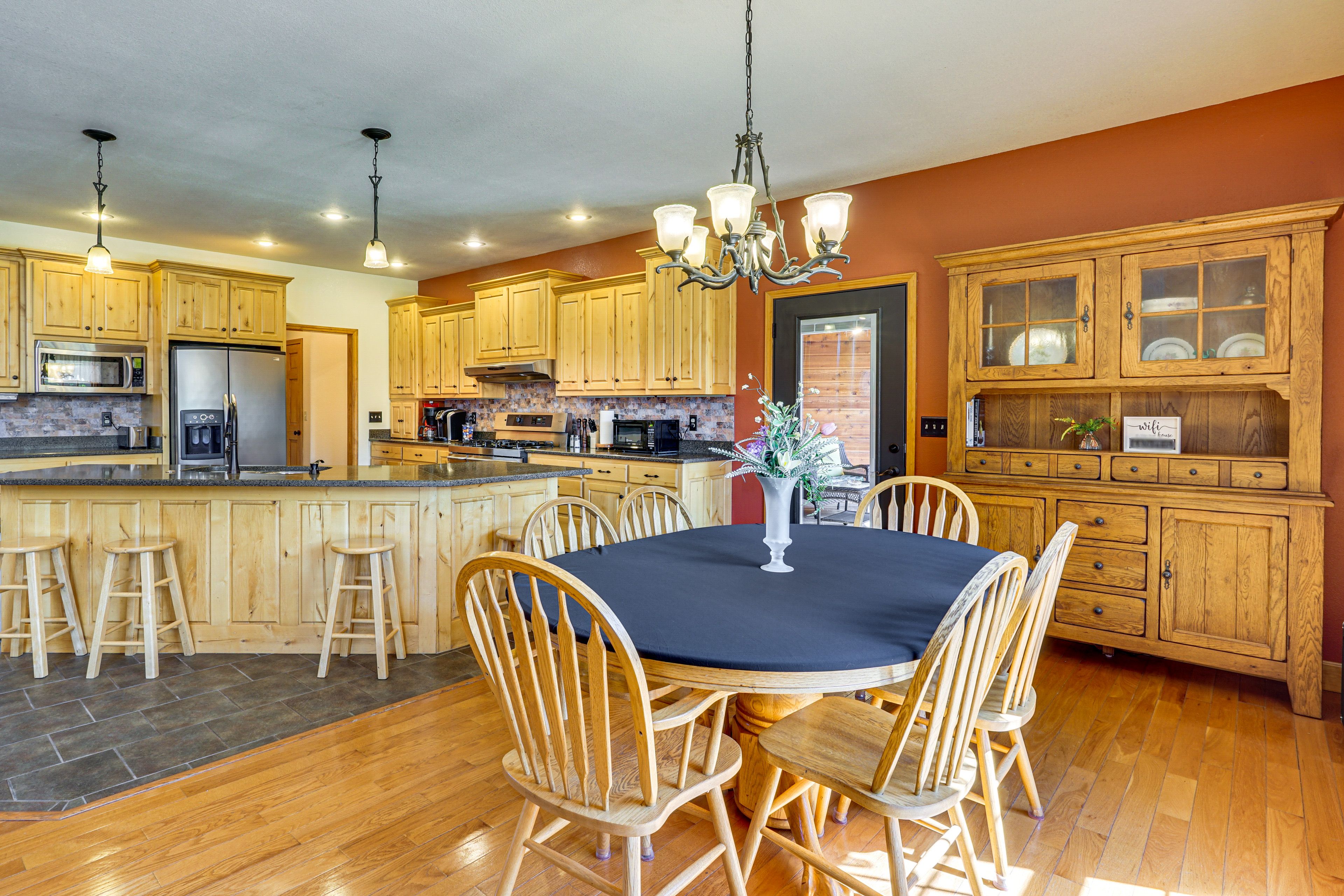 Dining Table | 1st Floor | Dishware & Flatware