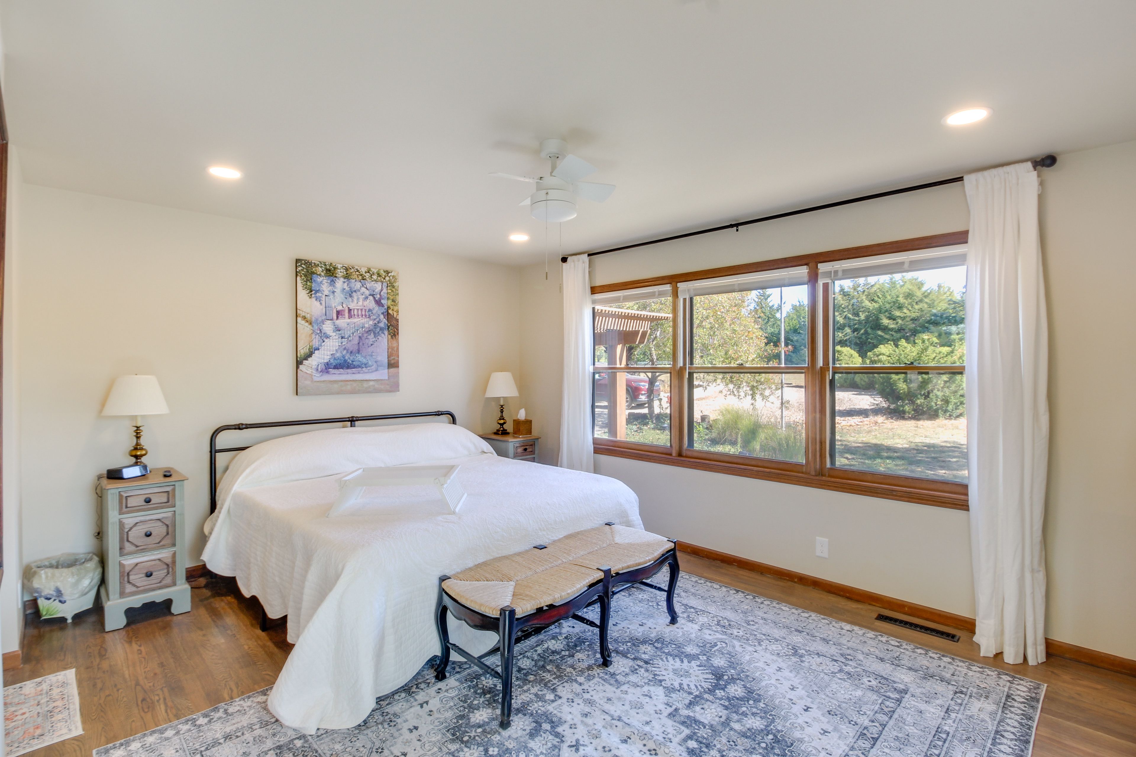 Bedroom 1 | Main Level | King Bed