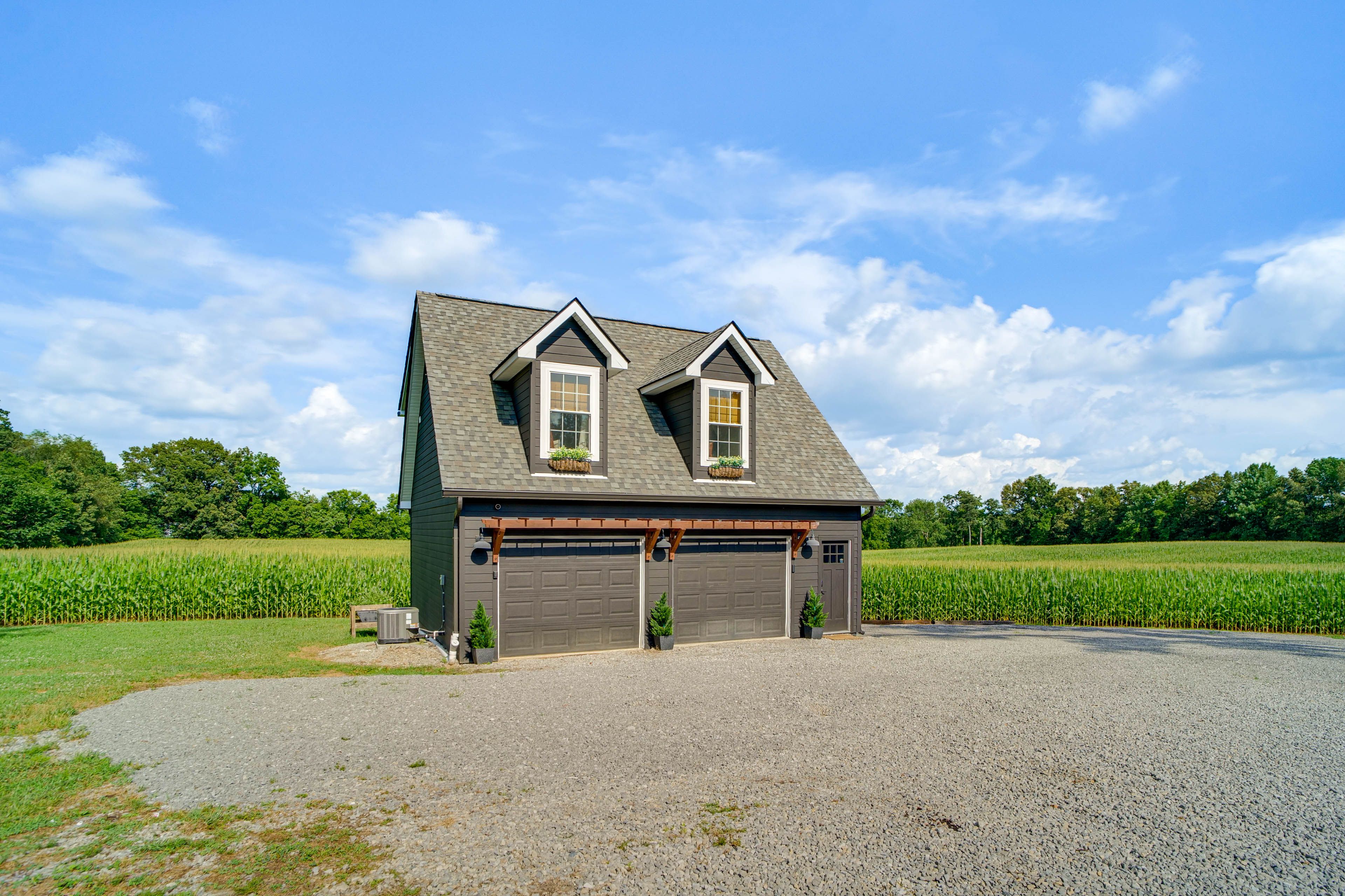 Exterior | Single-Story Unit