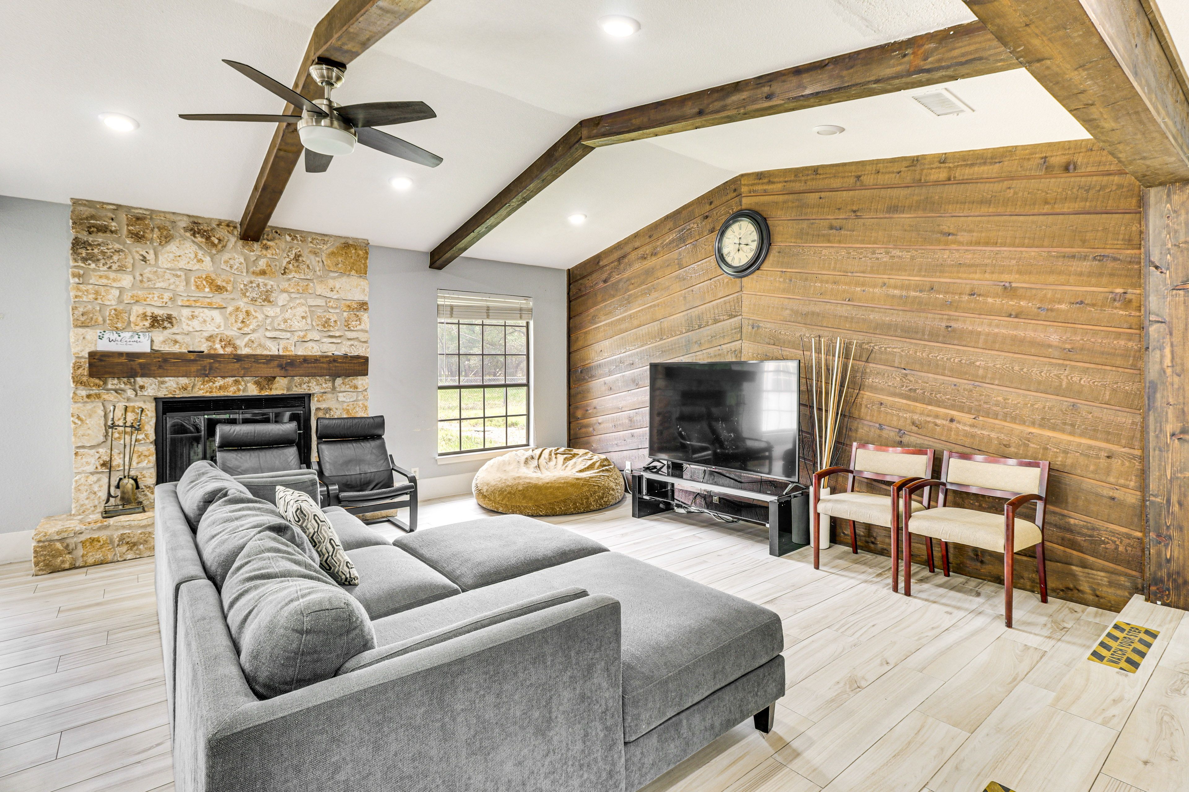 Cedar Park Vacation Rental | 3BR | 2BA | 2,000 Sq Ft | 1 Step Required