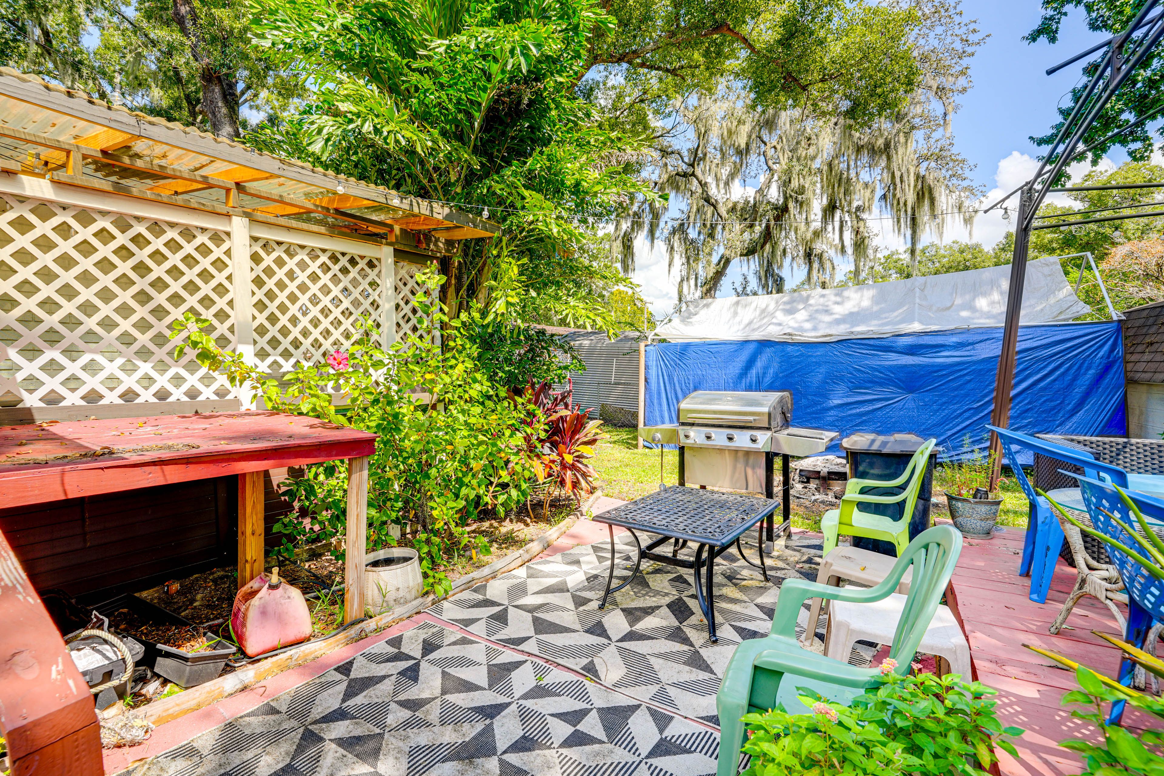 Patio | Backyard | Fire Pit