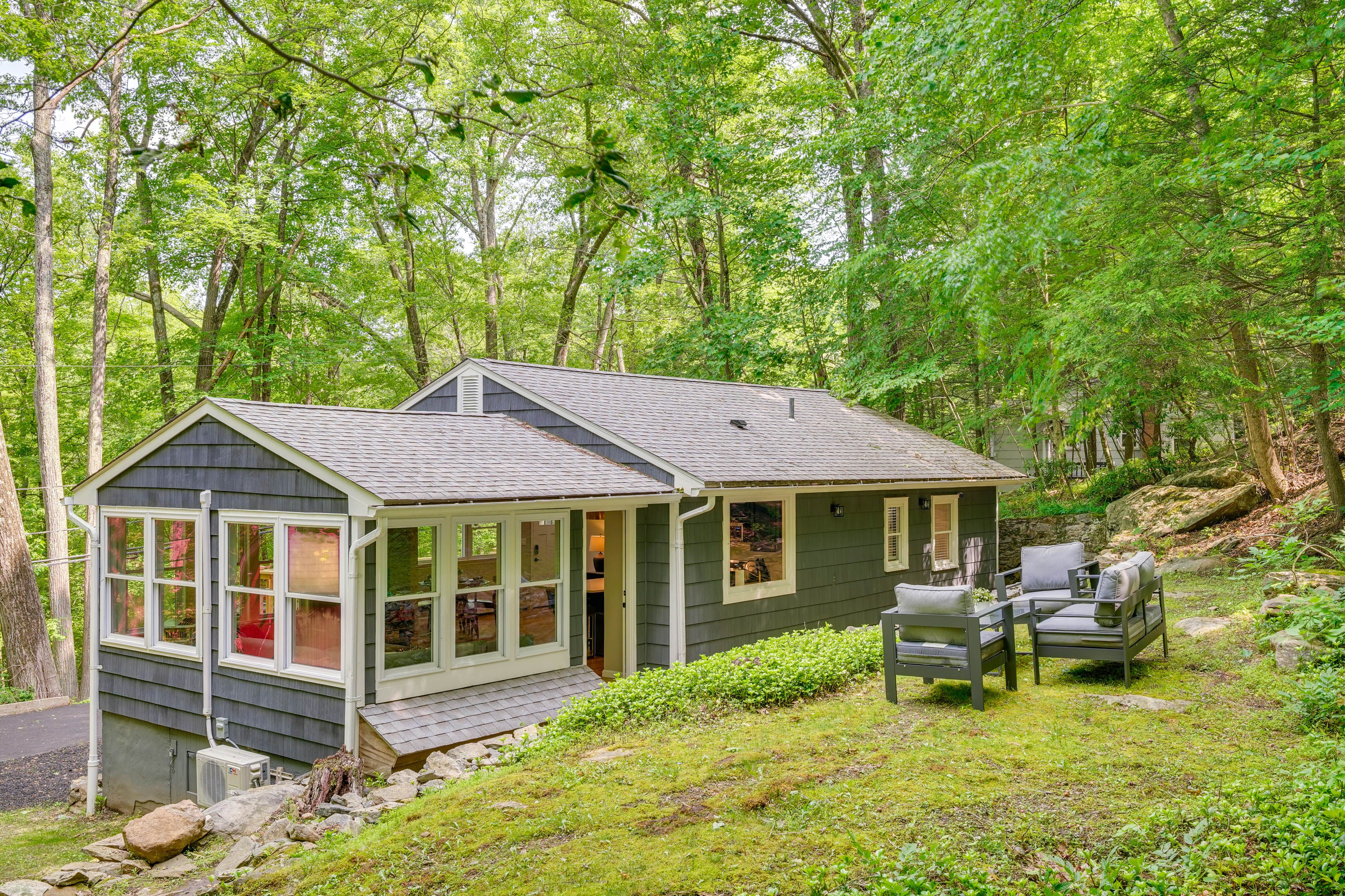 New Milford Vacation Rental | 2BR | 1BA | 884 Sq Ft | Stairs Required