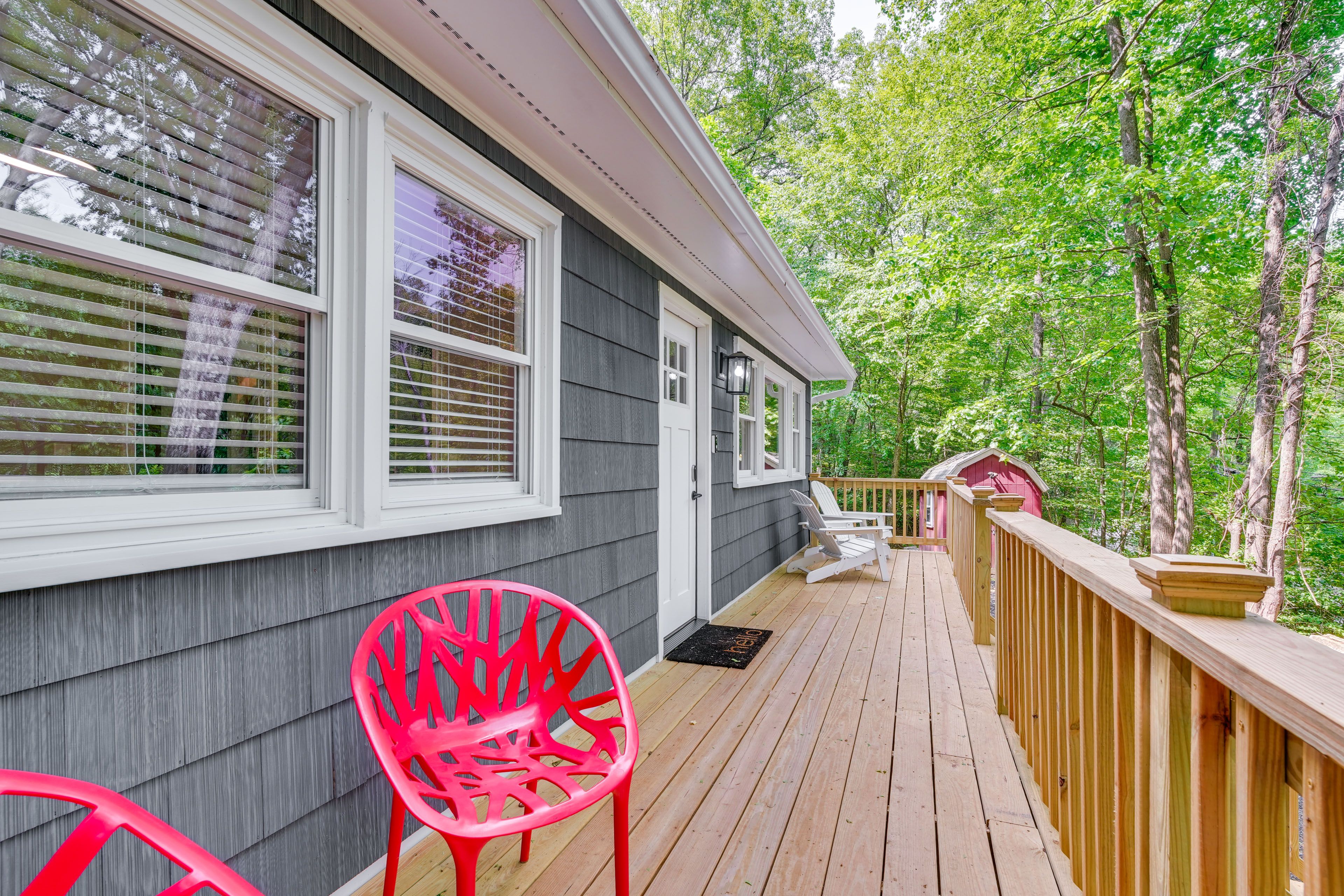Deck | Lounge Seating