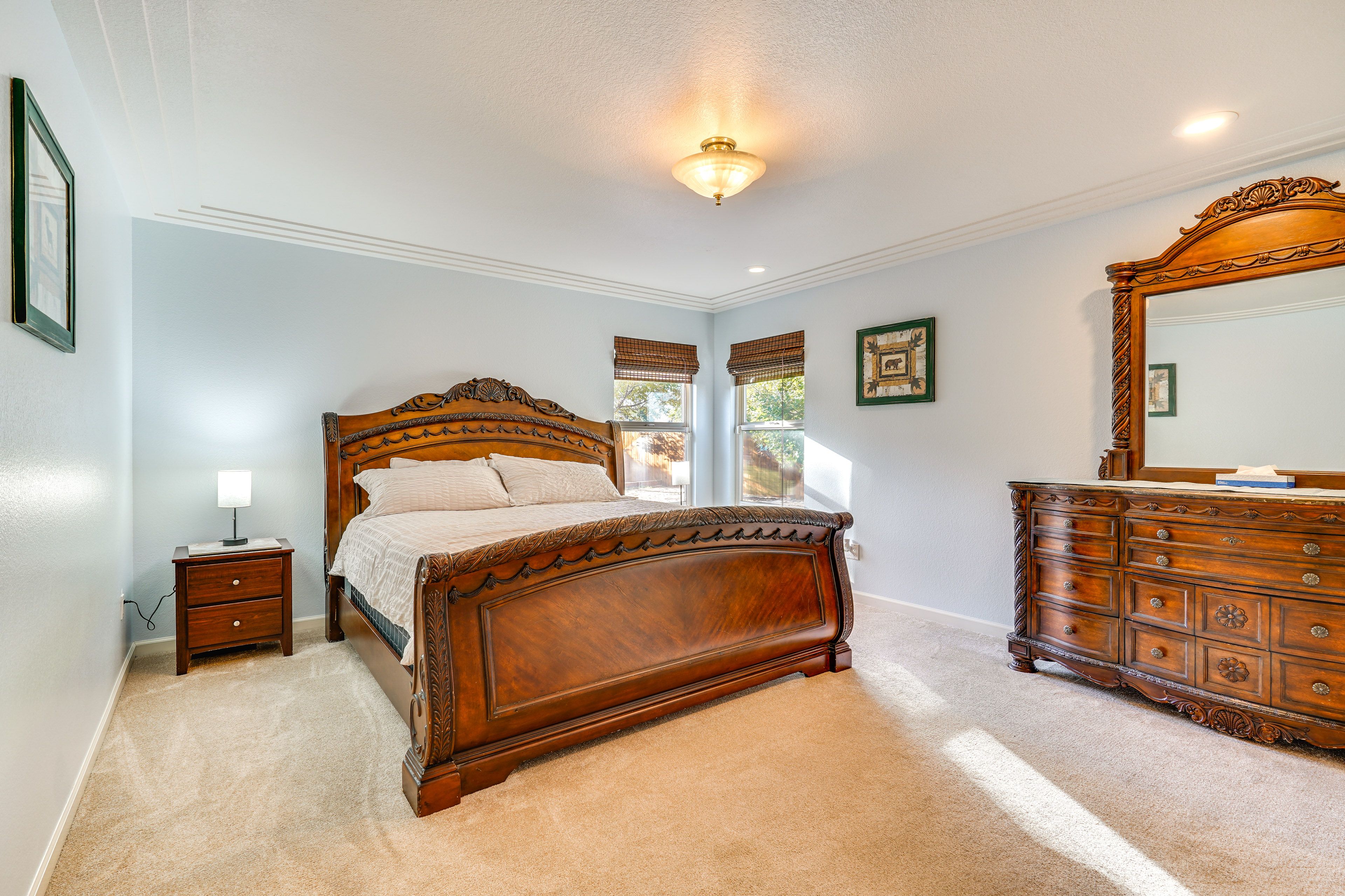 Bedroom 1 | King Bed | Linens Provided