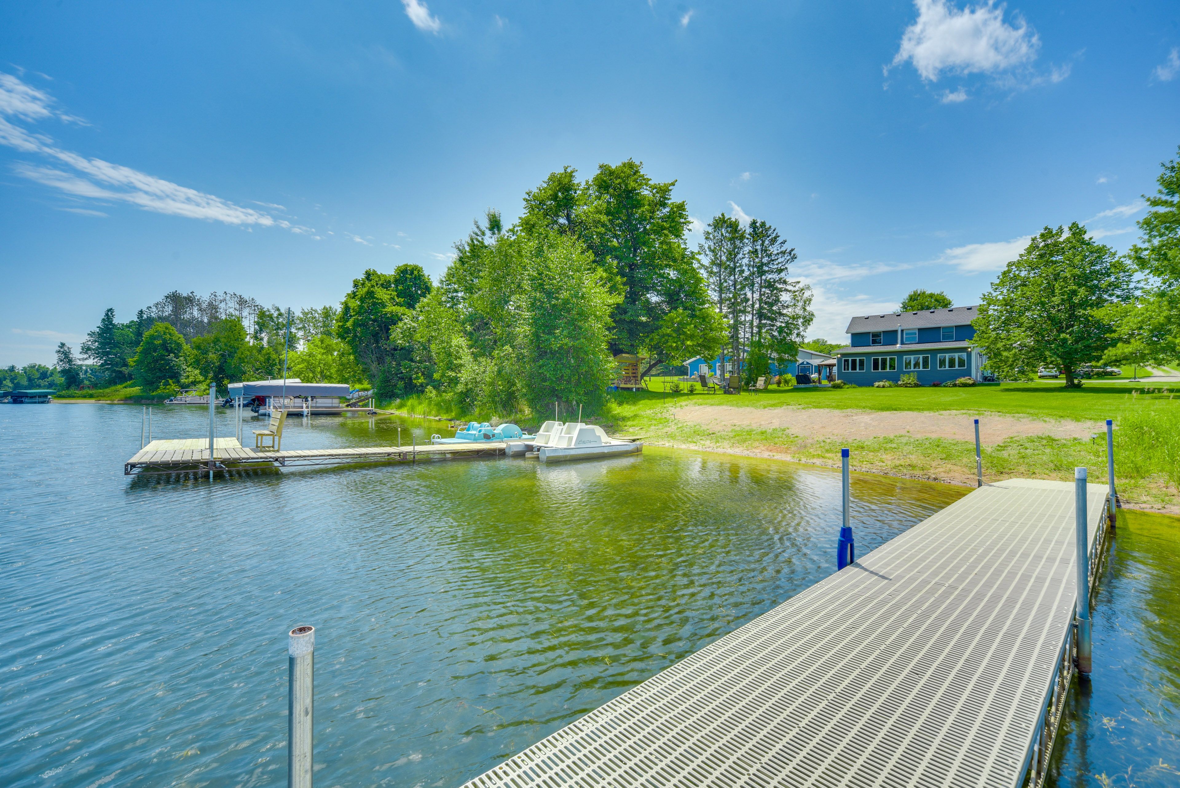 Frederic Vacation Rental | 2BR | 1BA | 1,551 Sq Ft | Step-Free Entry