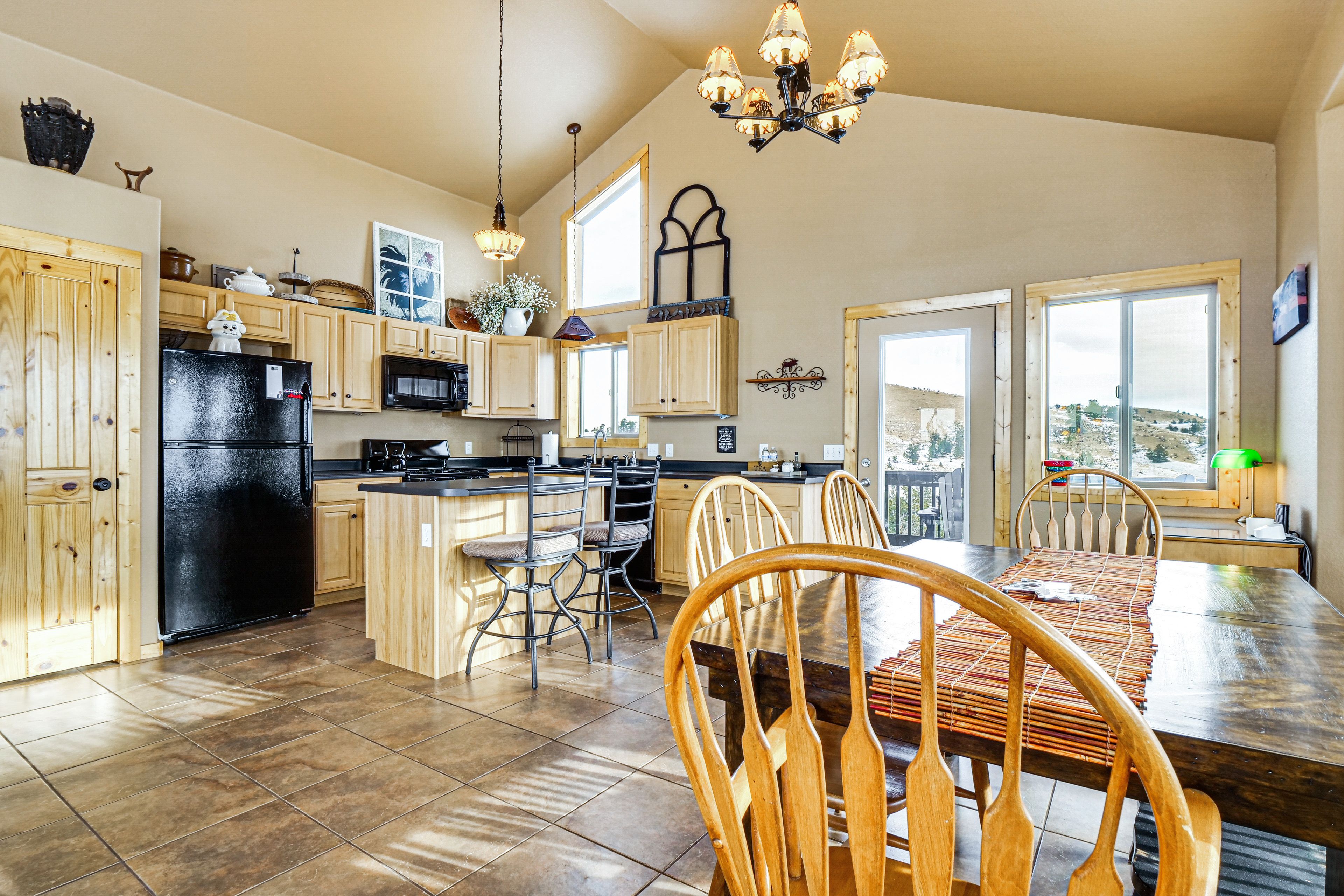 Kitchen | Cooking Basics | Coffee Maker | Upper Level