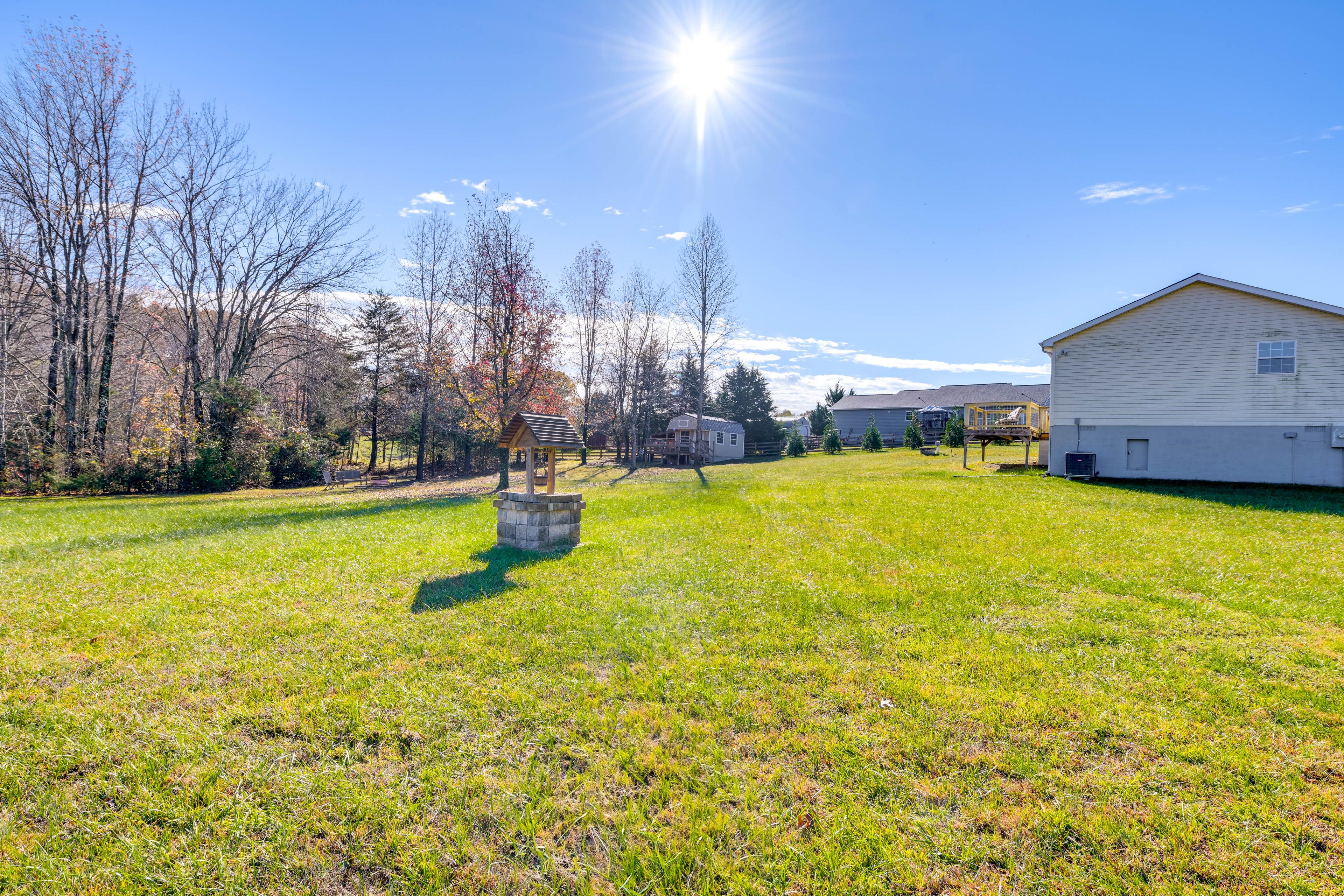 Backyard | Wood-Burning Fire Pit