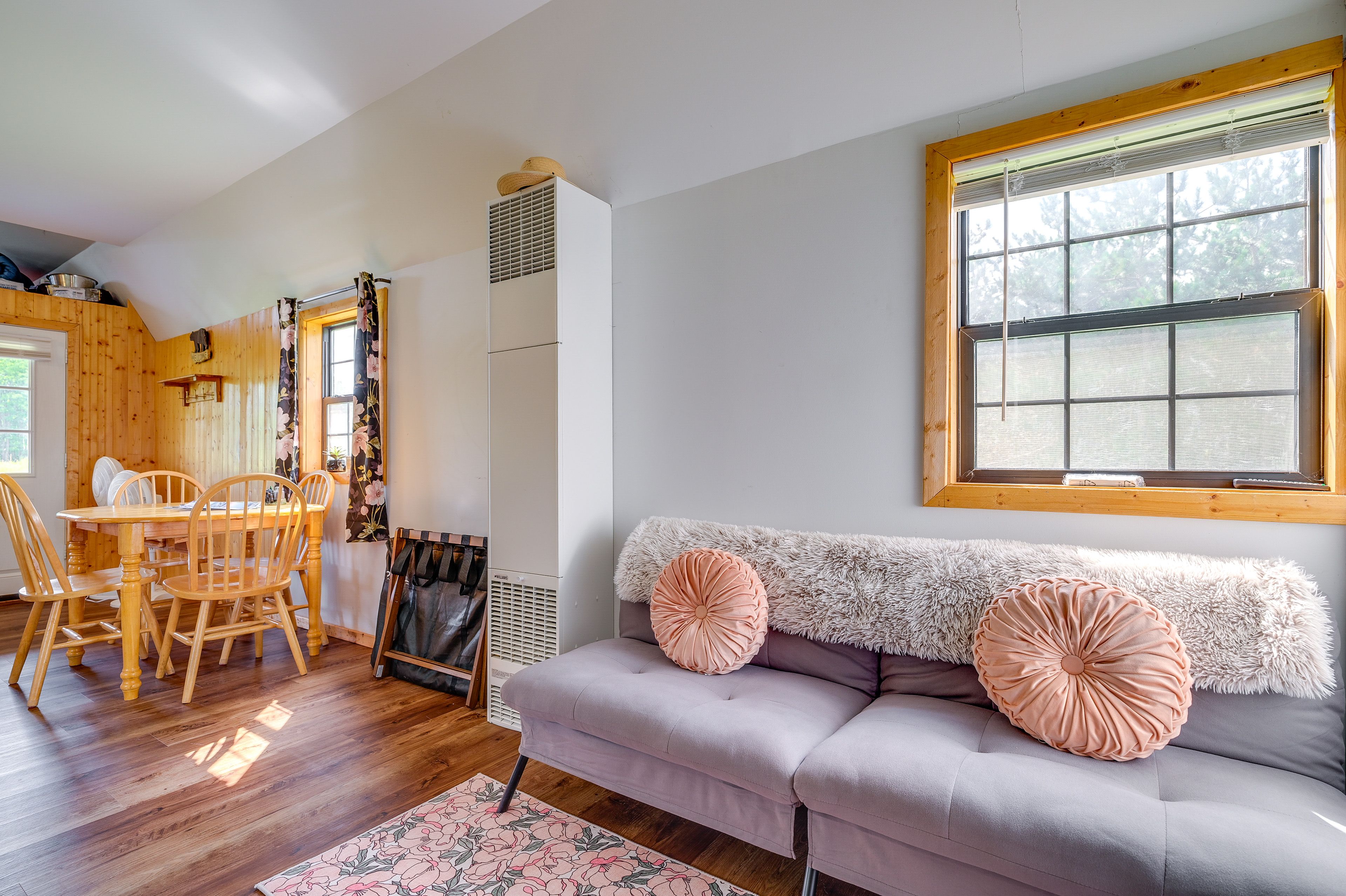 Living Room | Central Heating | Window A/C Unit | Full Futon