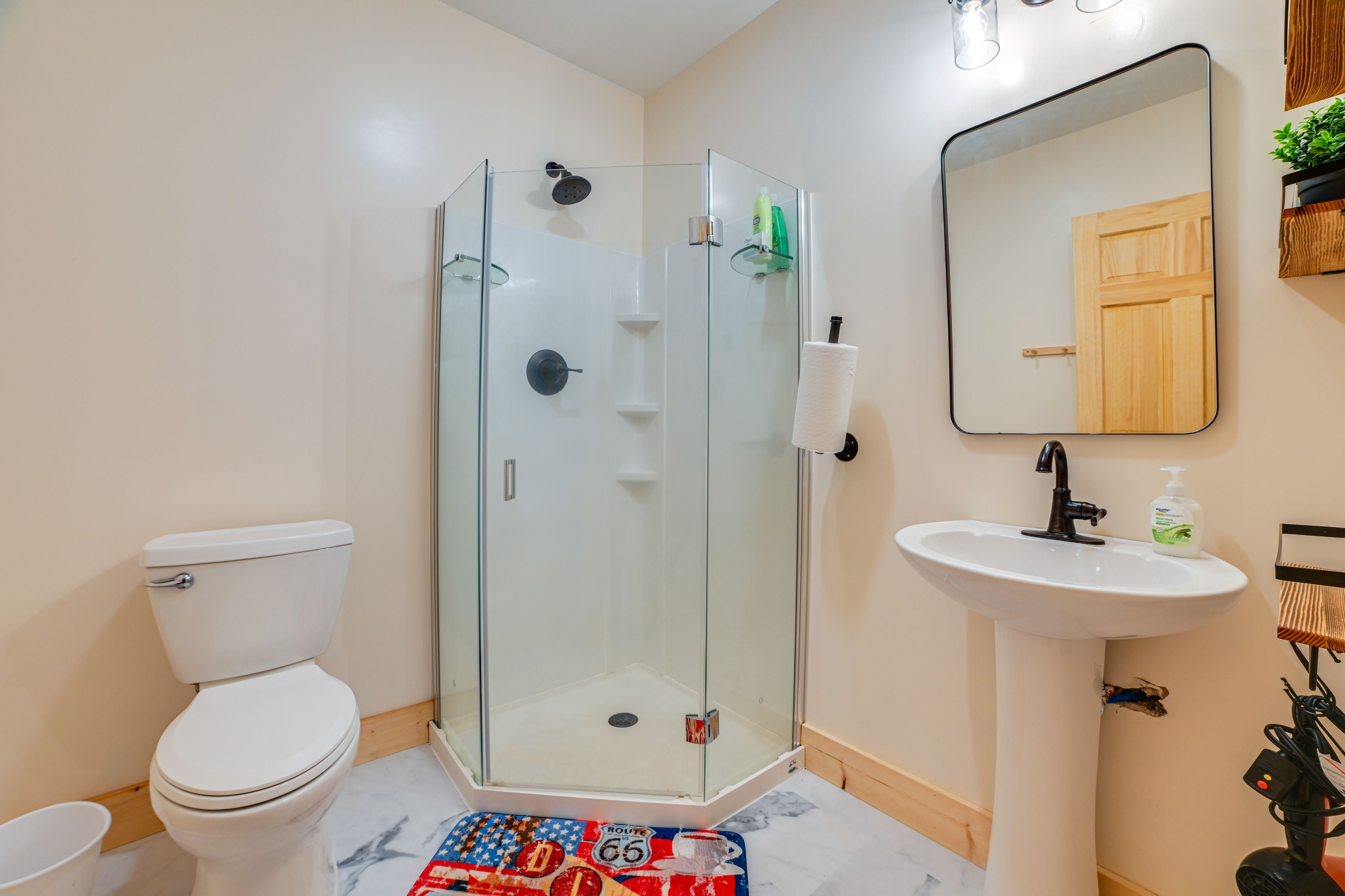 Full Bathroom | Basement