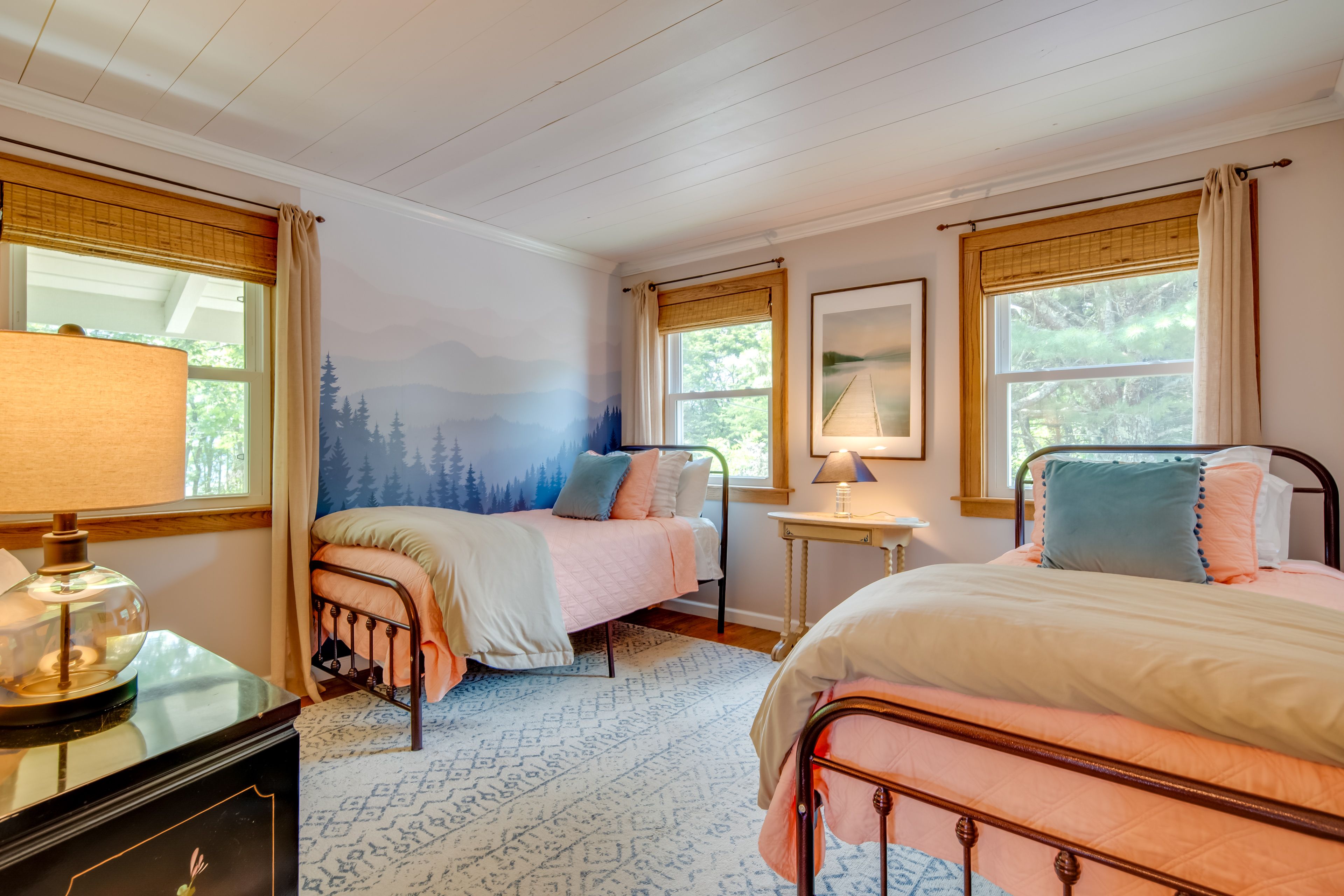 Bedroom 2 | 2 Twin Beds | Main House | 1st Floor