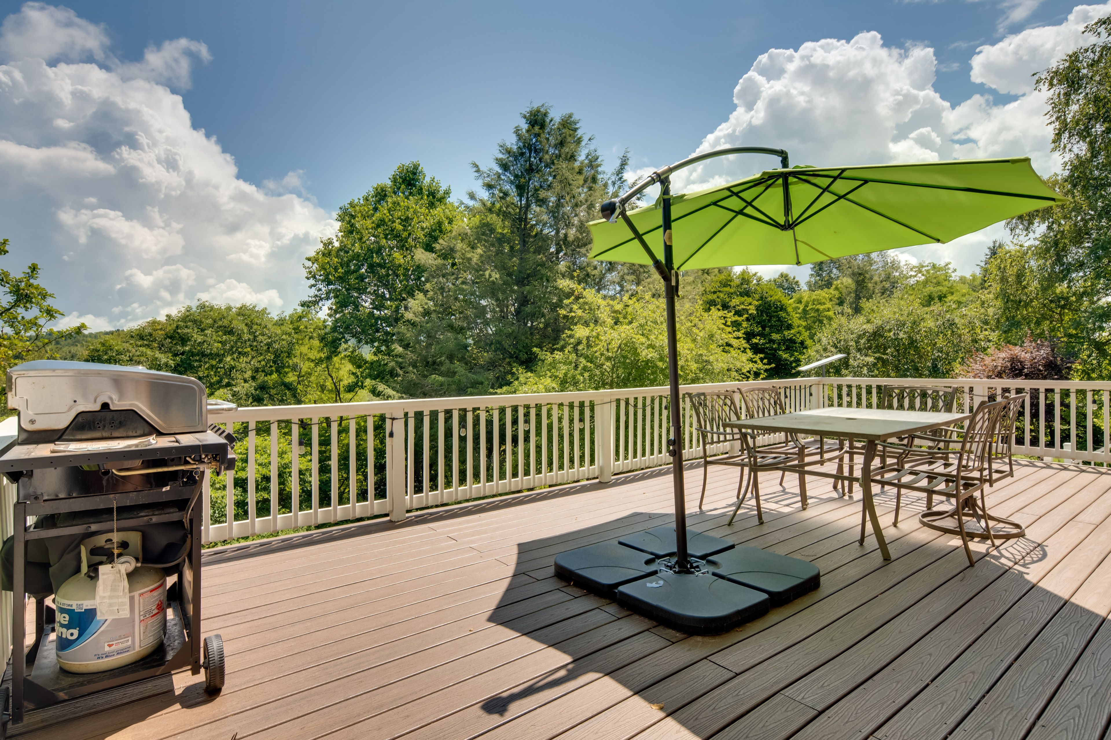 Private Deck