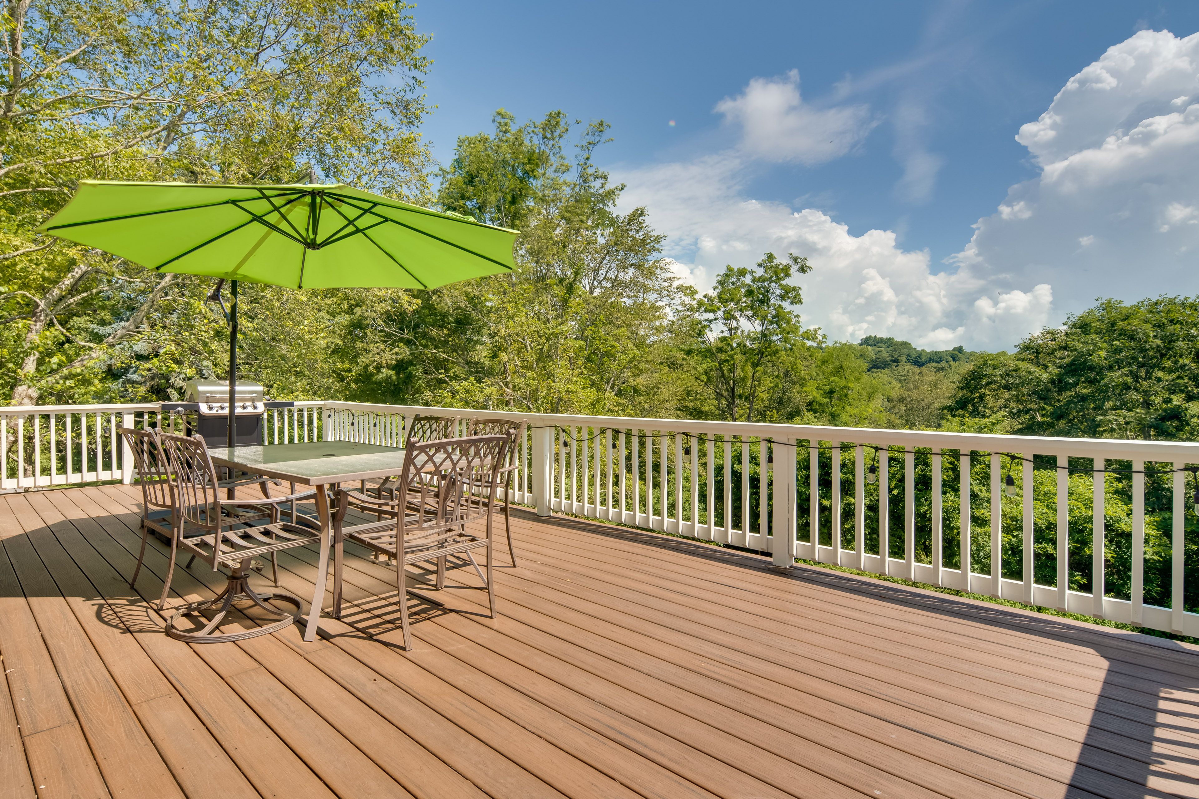 Private Deck | Outdoor Dining | Gas Grill