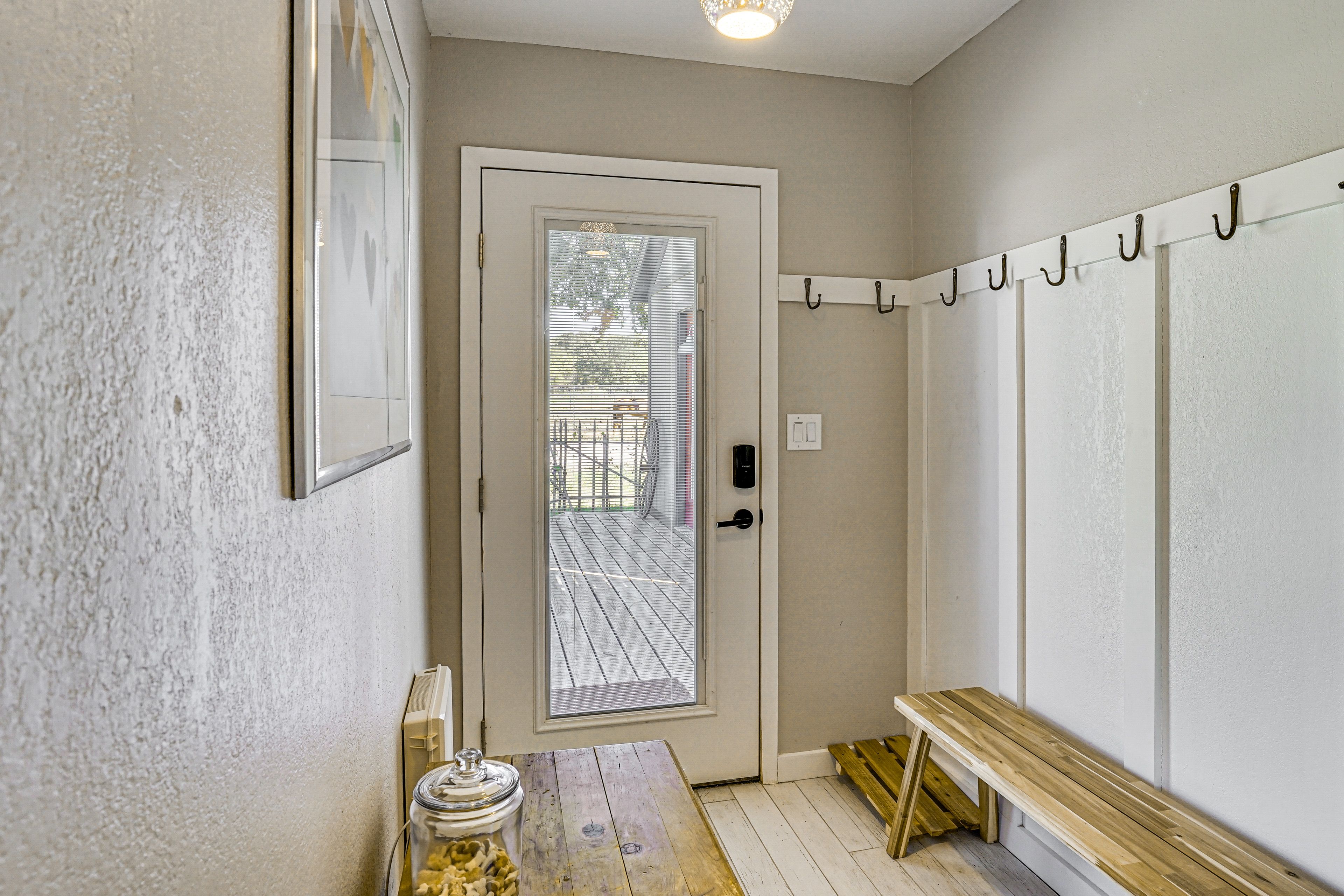 Entrance | Keyless Entry