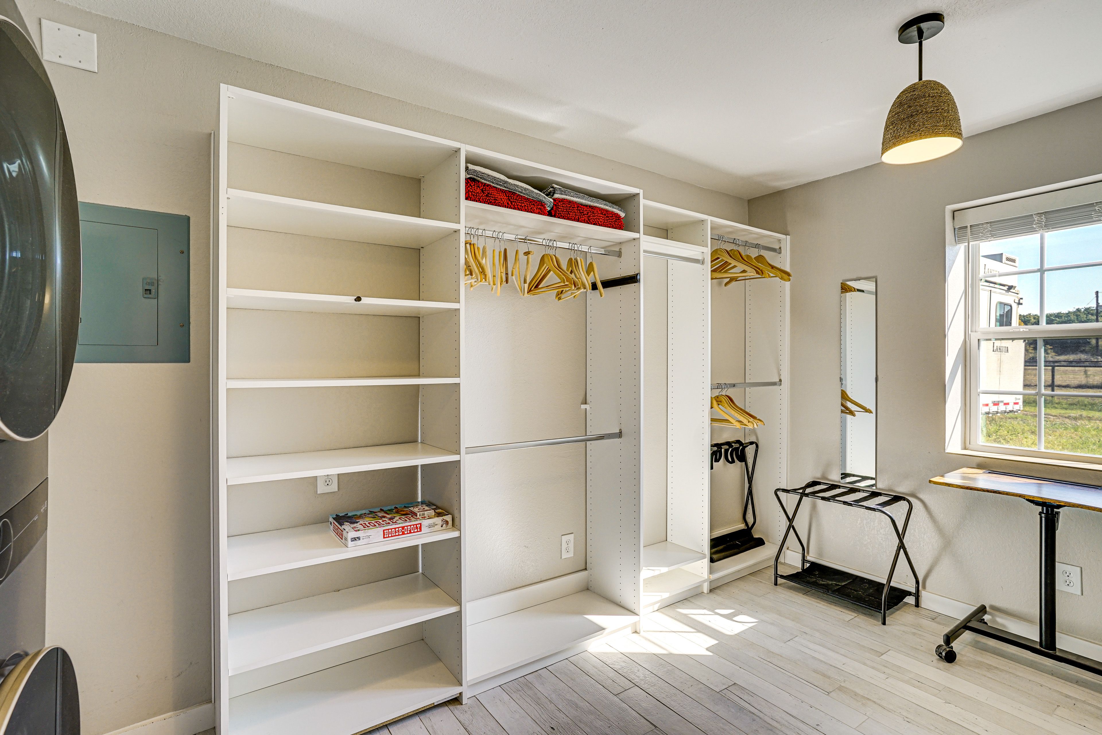 Walk-In Closet | Laundry Area