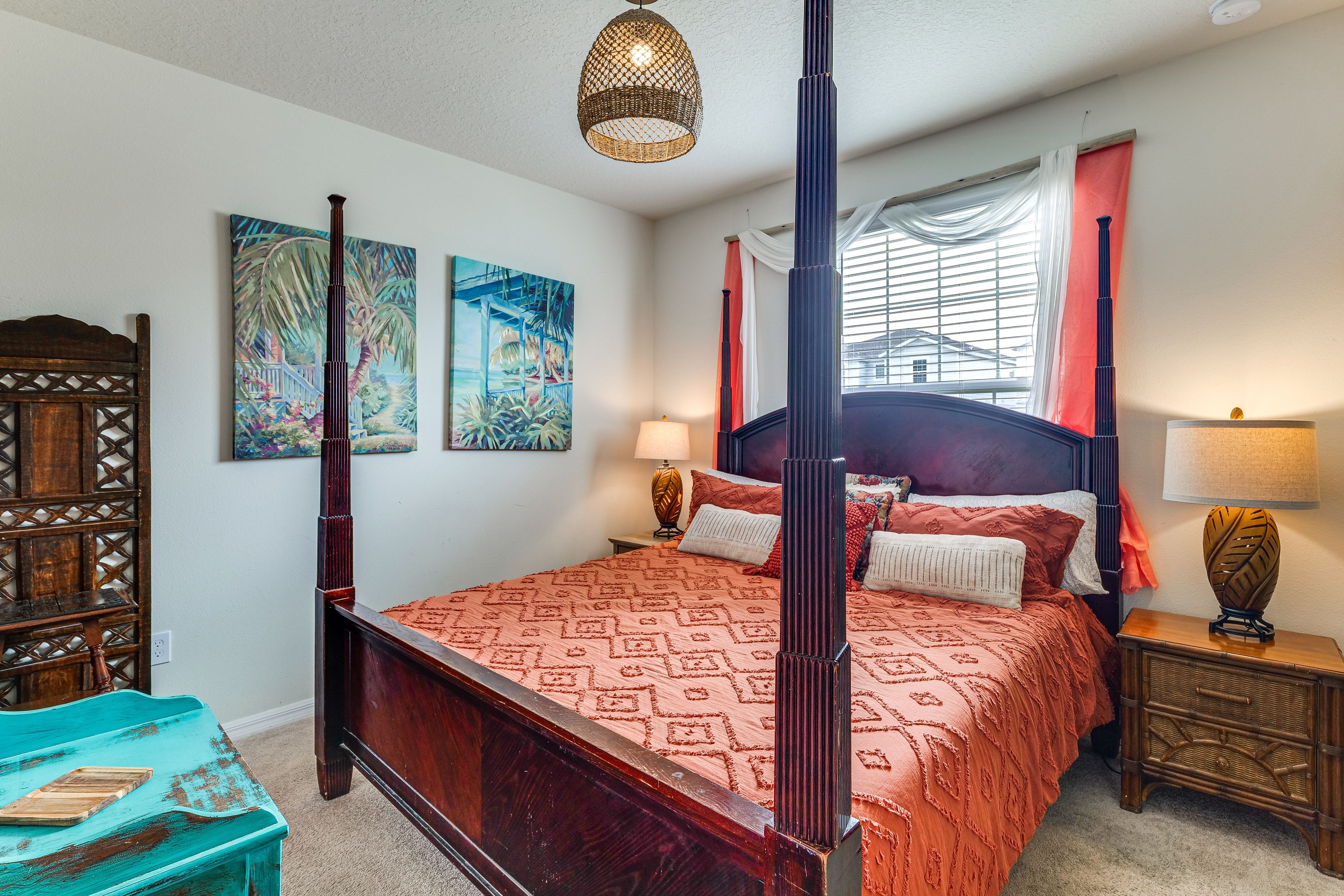 Bedroom 1 | King Bed | 1st Floor