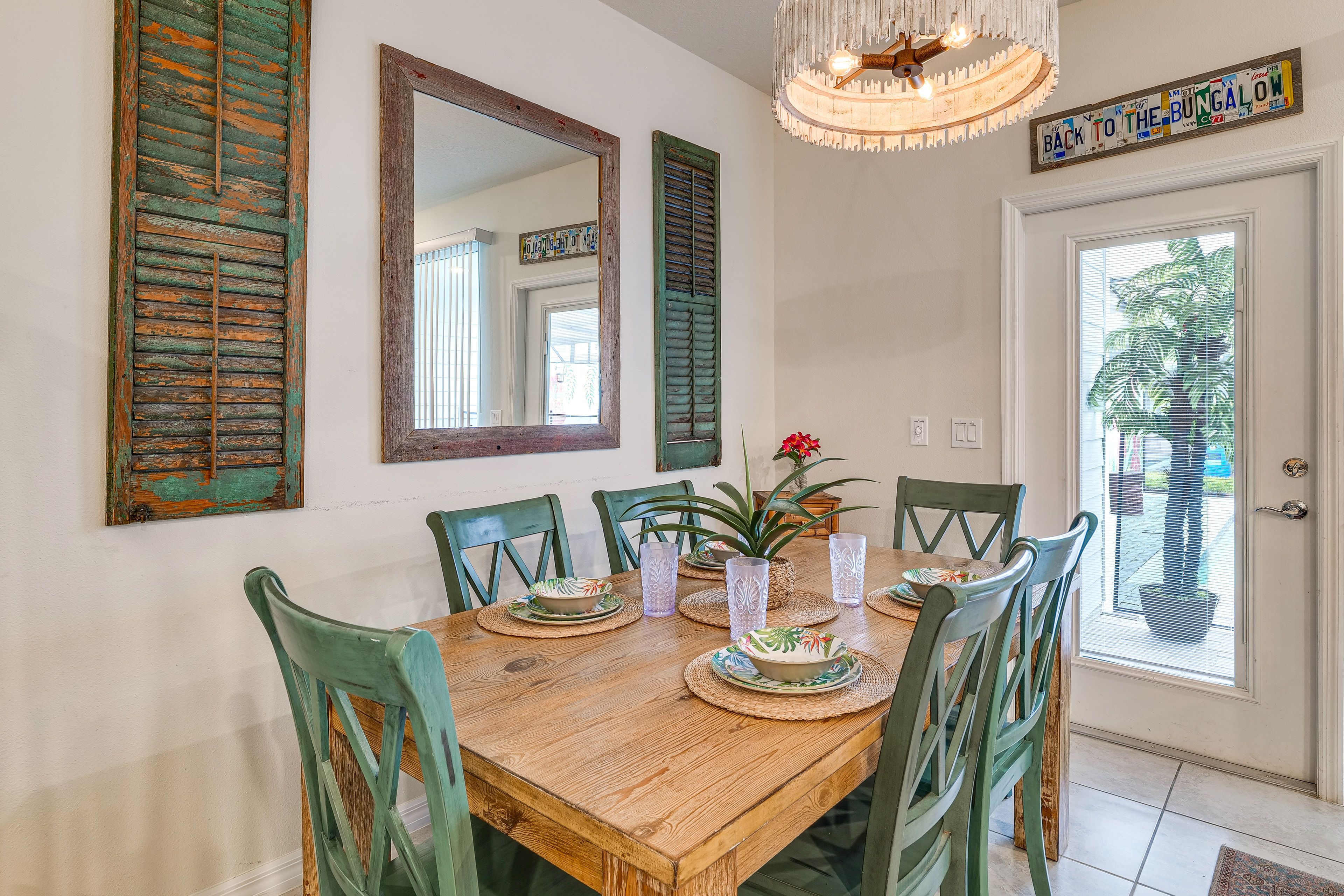 Dining Table | Dishware & Flatware | 1st Floor