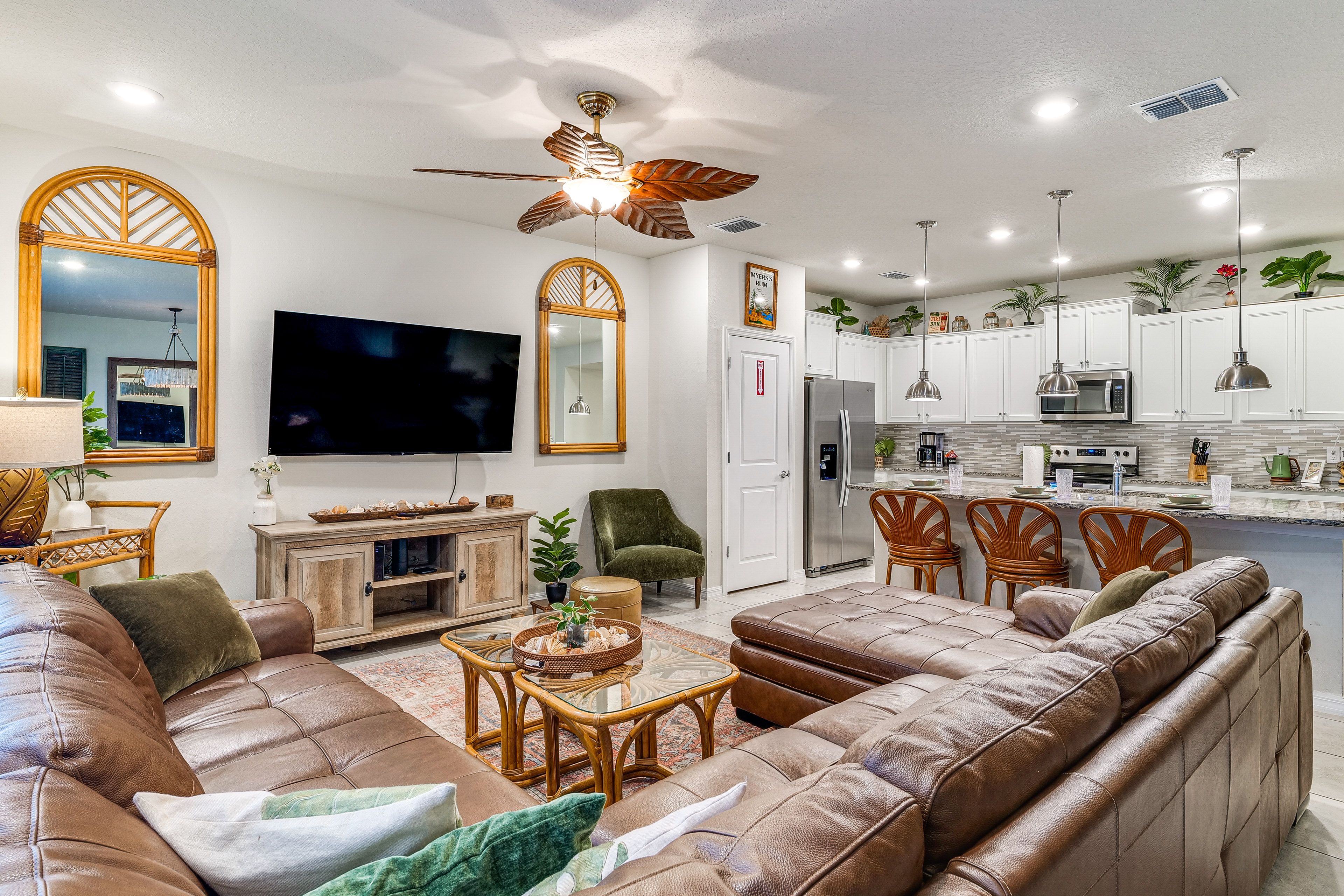 Townhome Interior | 2-Story Layout | Central A/C & Heat