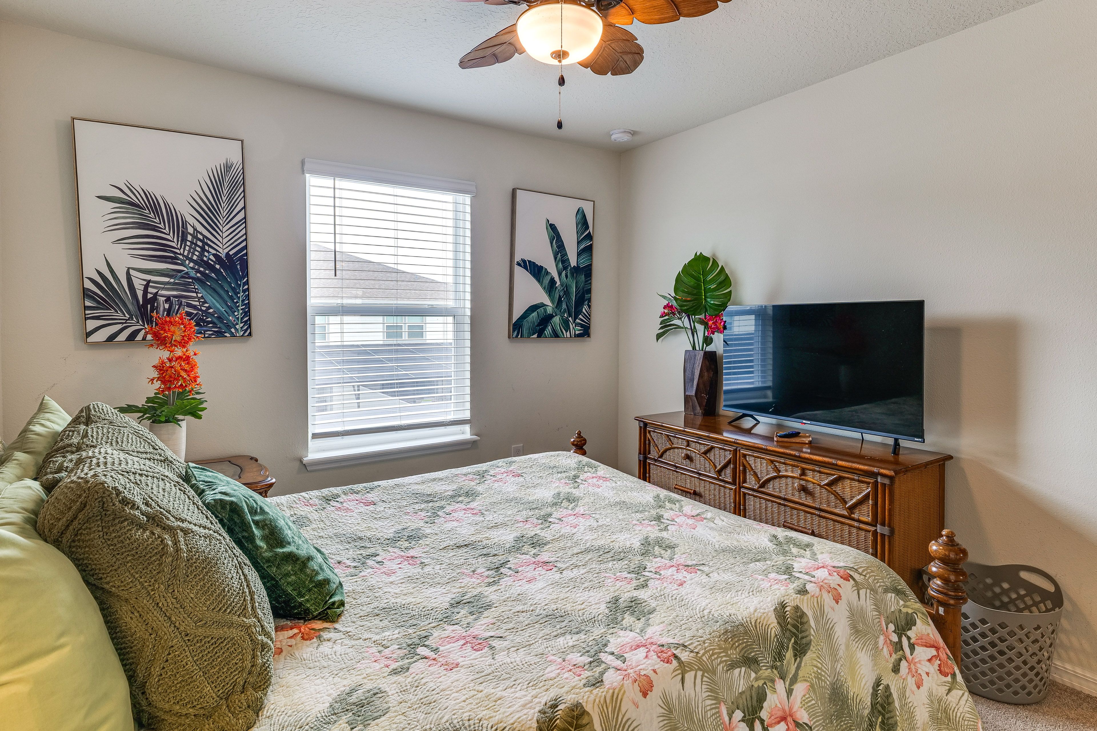 Bedroom 3 | Queen Bed | 2nd Floor