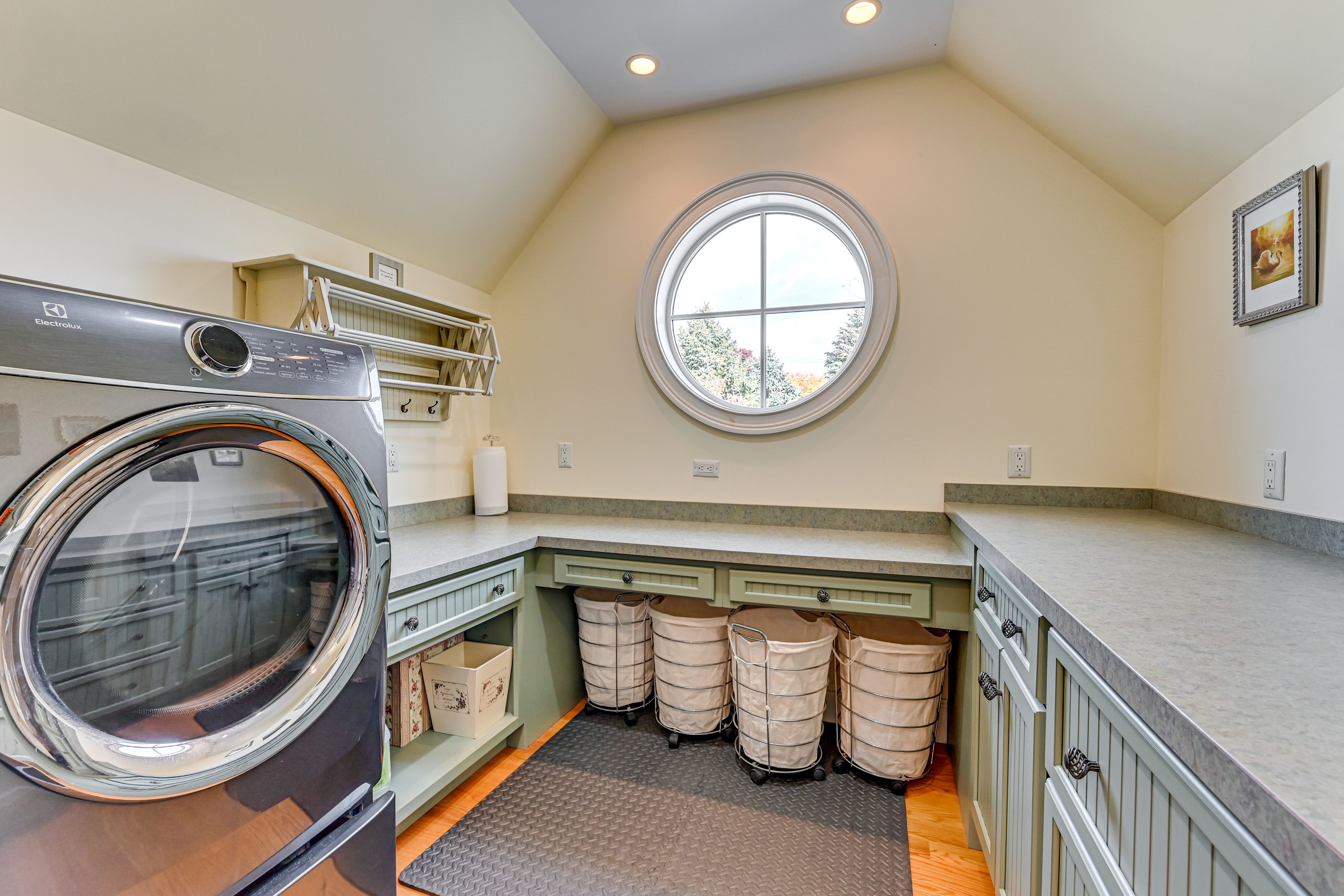 Laundry Room | 2nd Floor