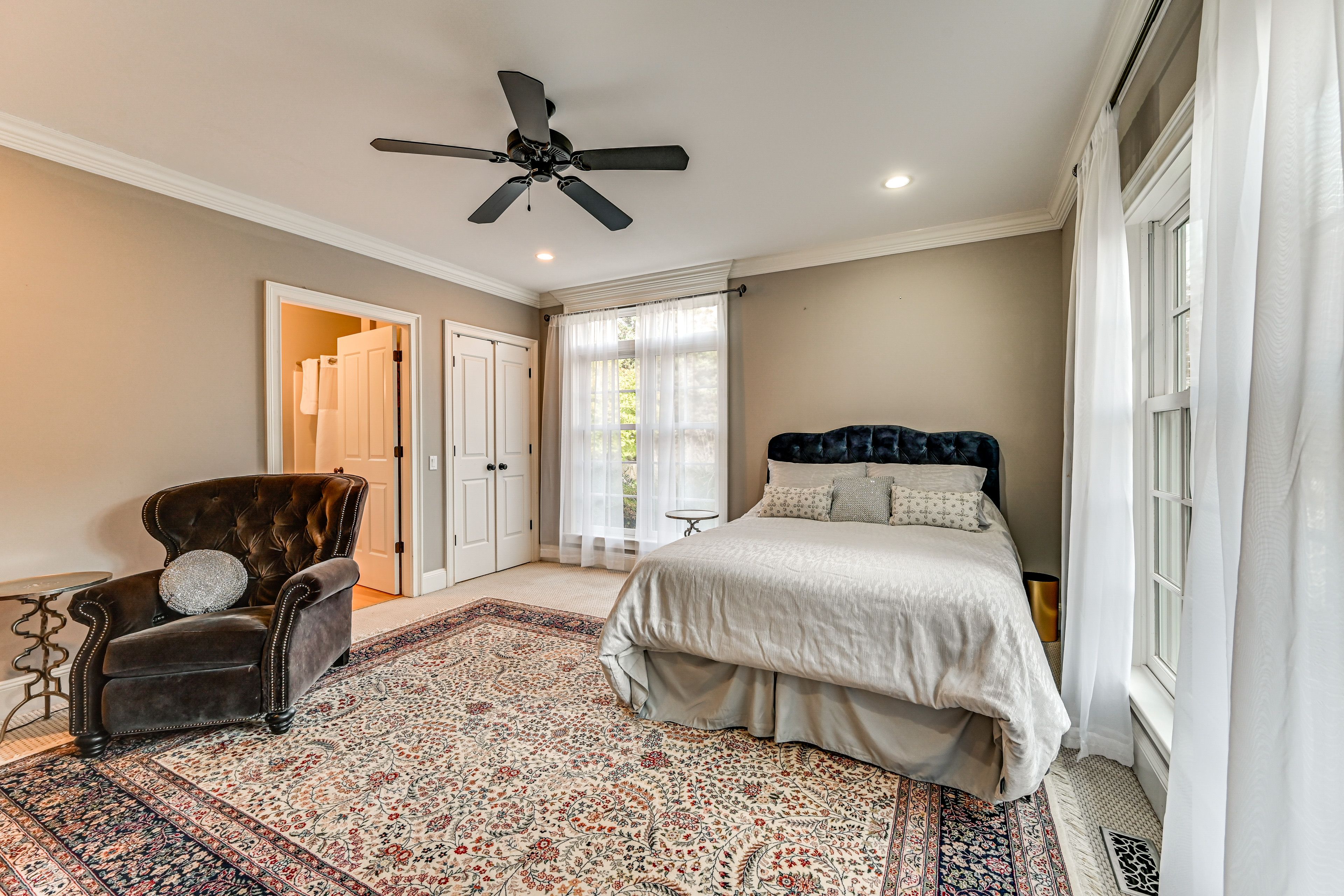 Bedroom 4 | Queen Bed | 1st Floor