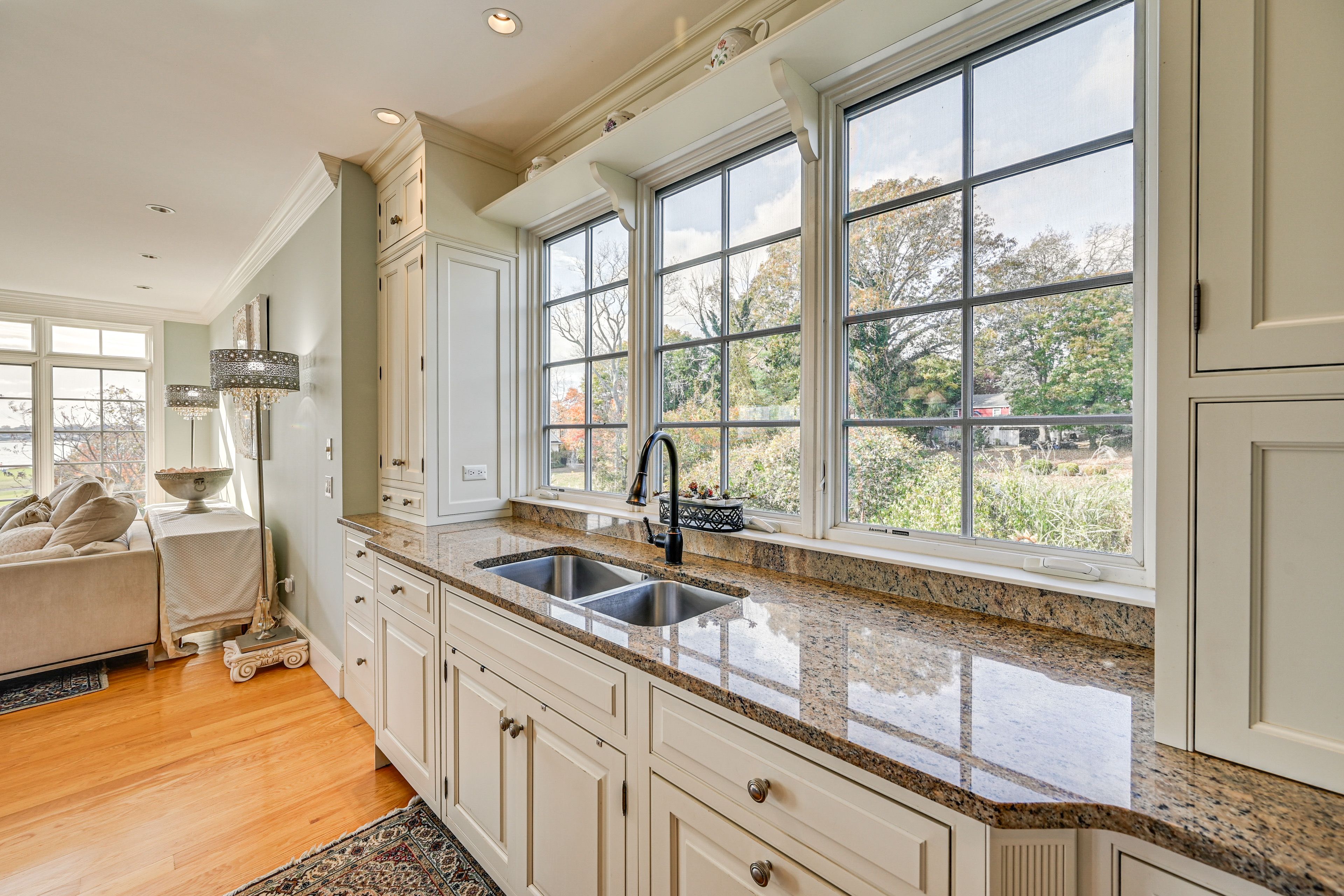 Kitchen | 1st Floor