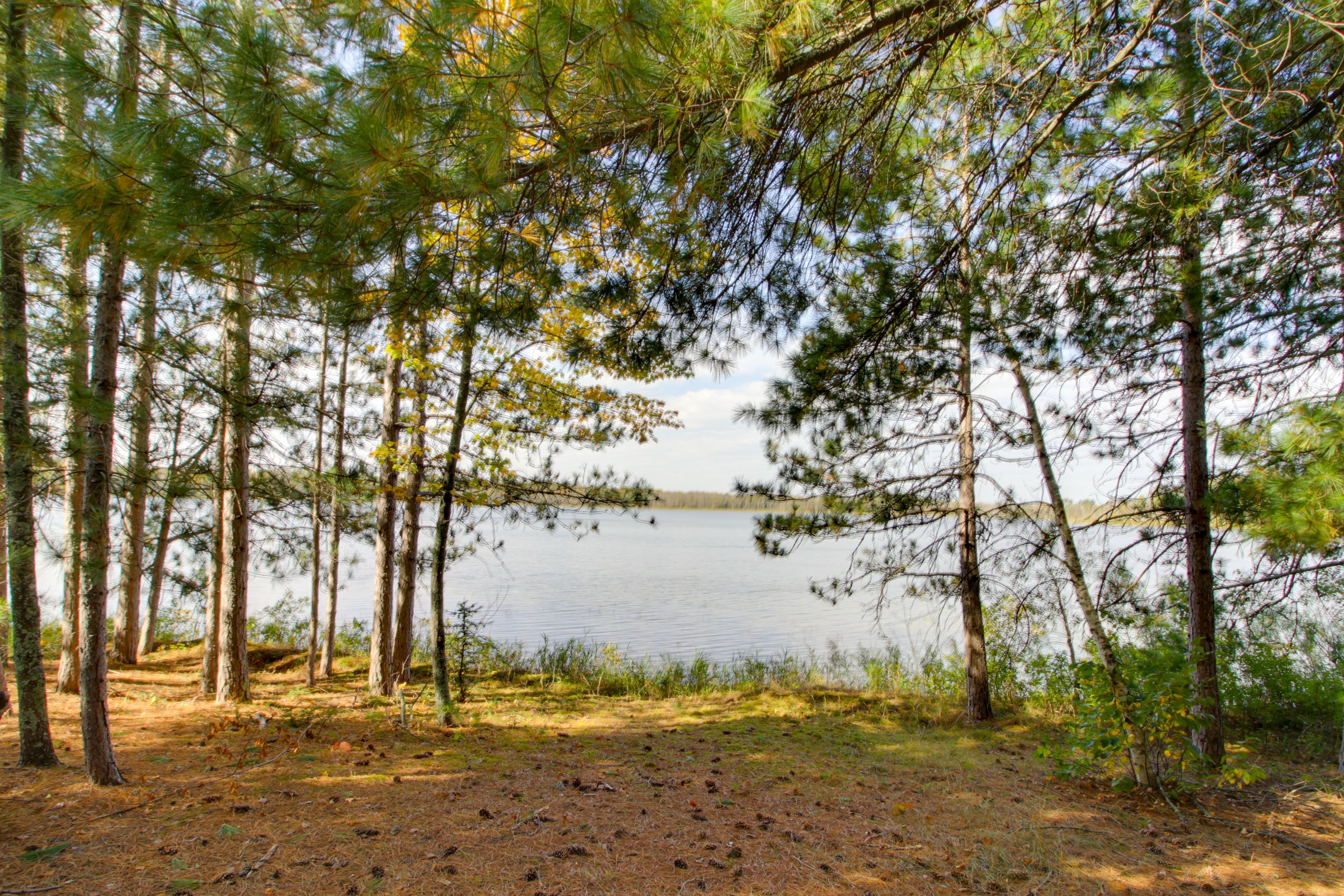 Lake Views | Self Check-In | On-Site Dock Access