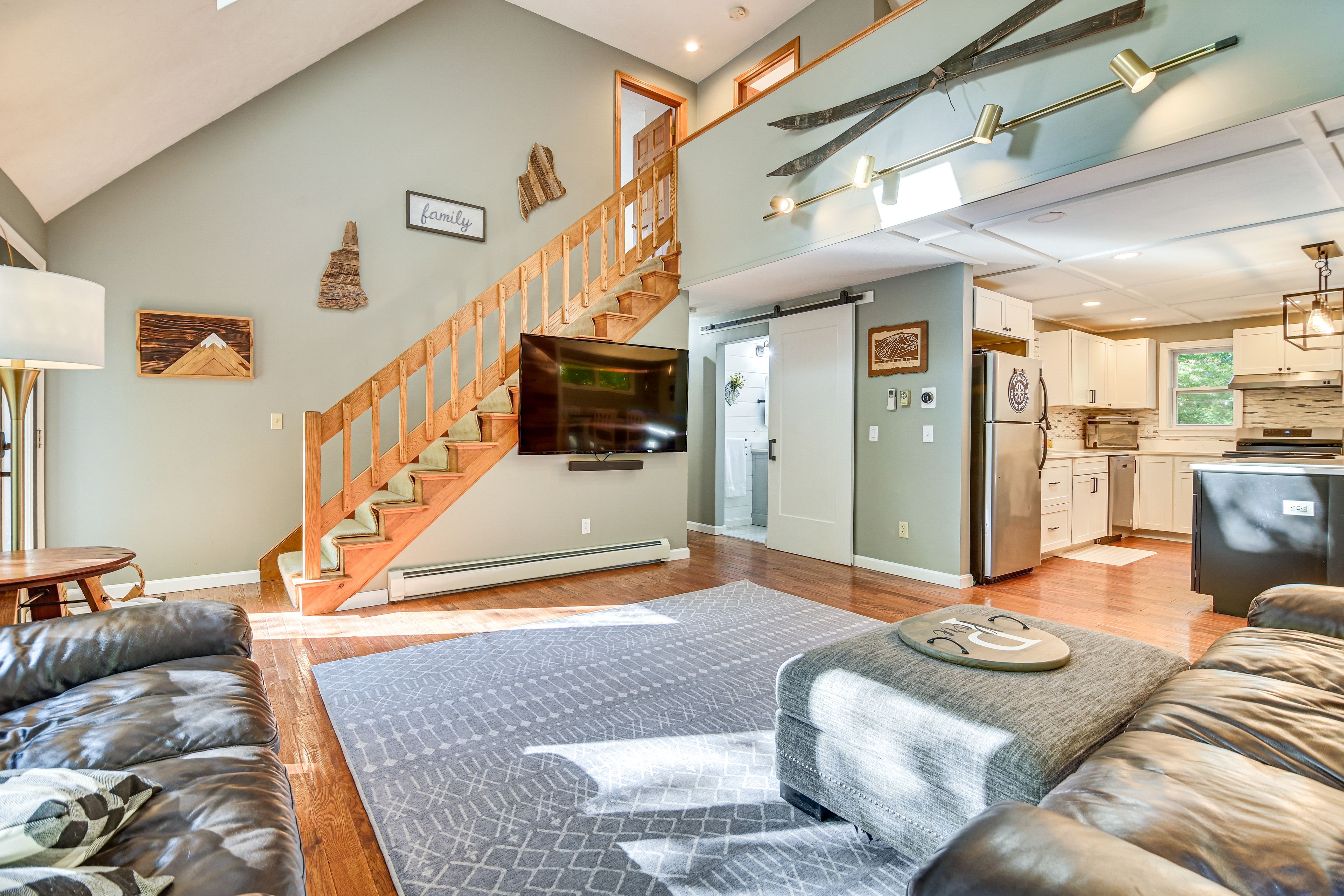 Bartlett Vacation Rental | 4BR | 2BA | 1,903 Sq Ft | 5 Steps to Enter