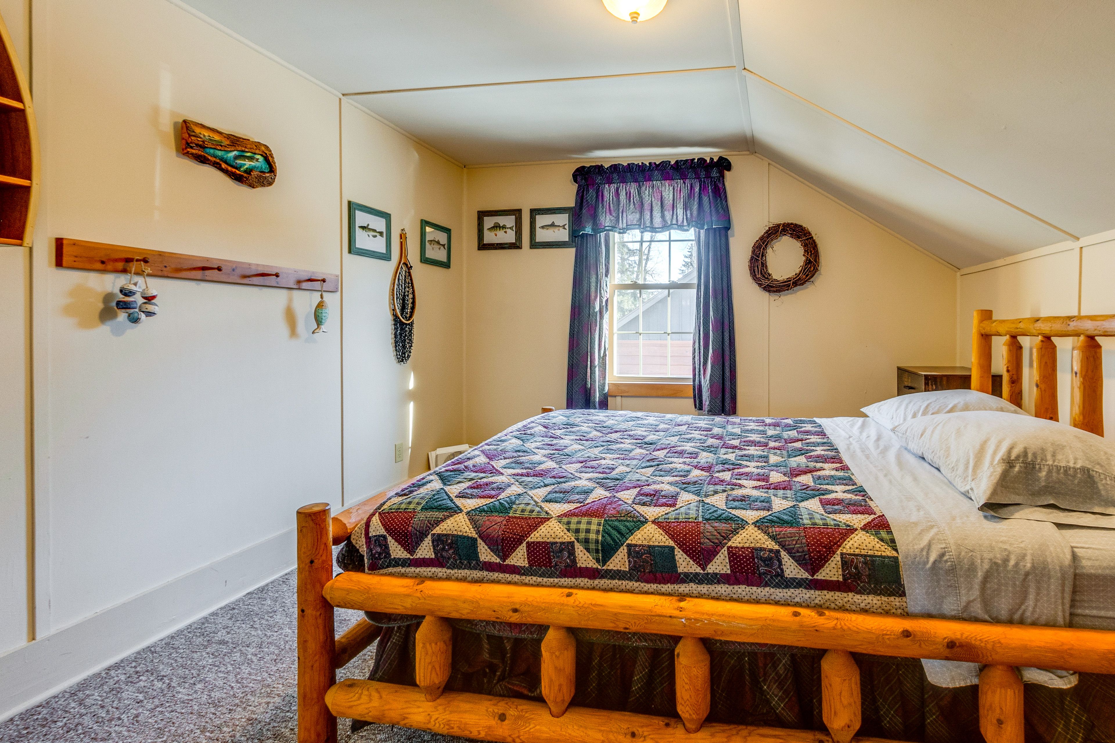 Bedroom 3 | Queen Bed | 2nd Floor