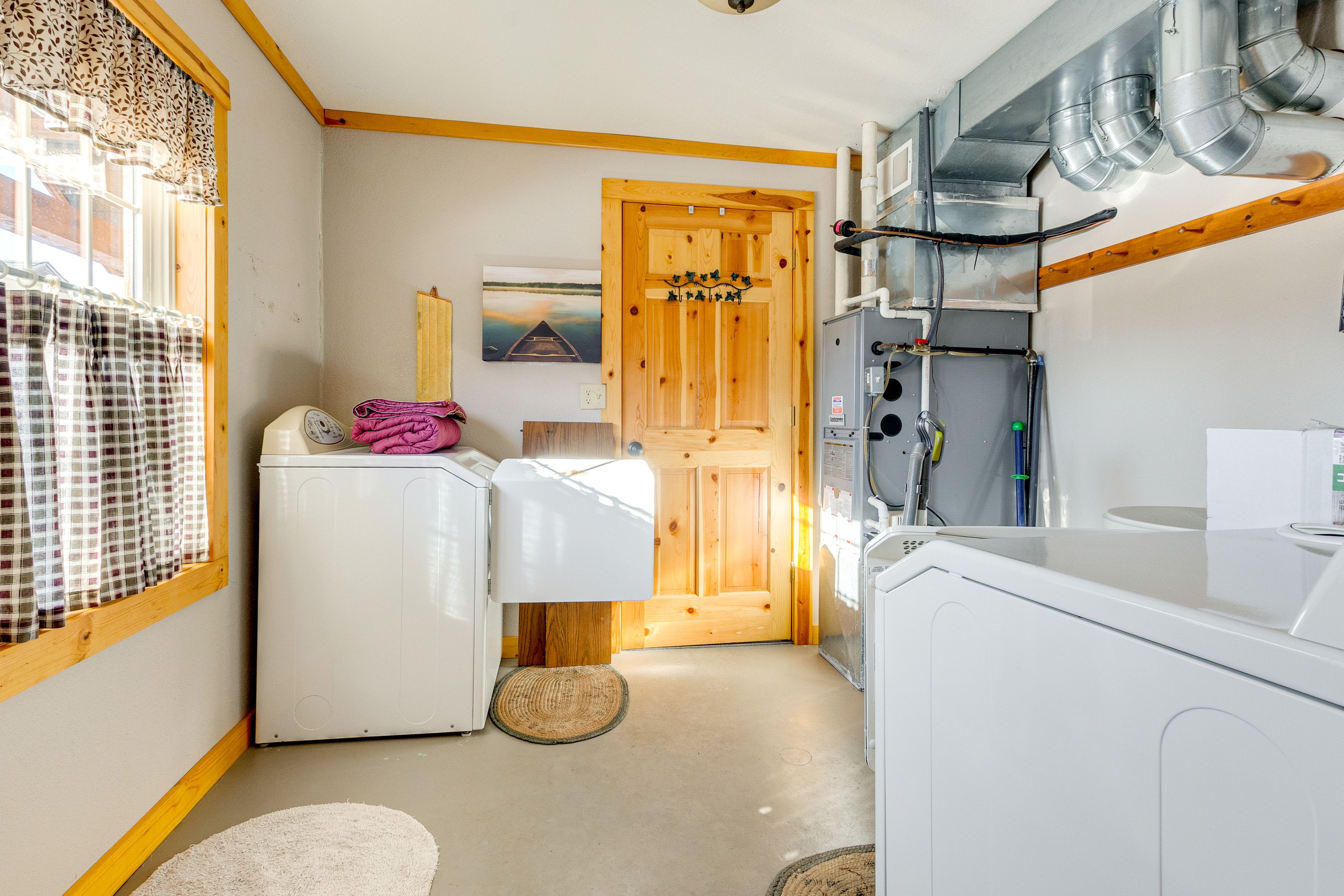Laundry | 1st Floor