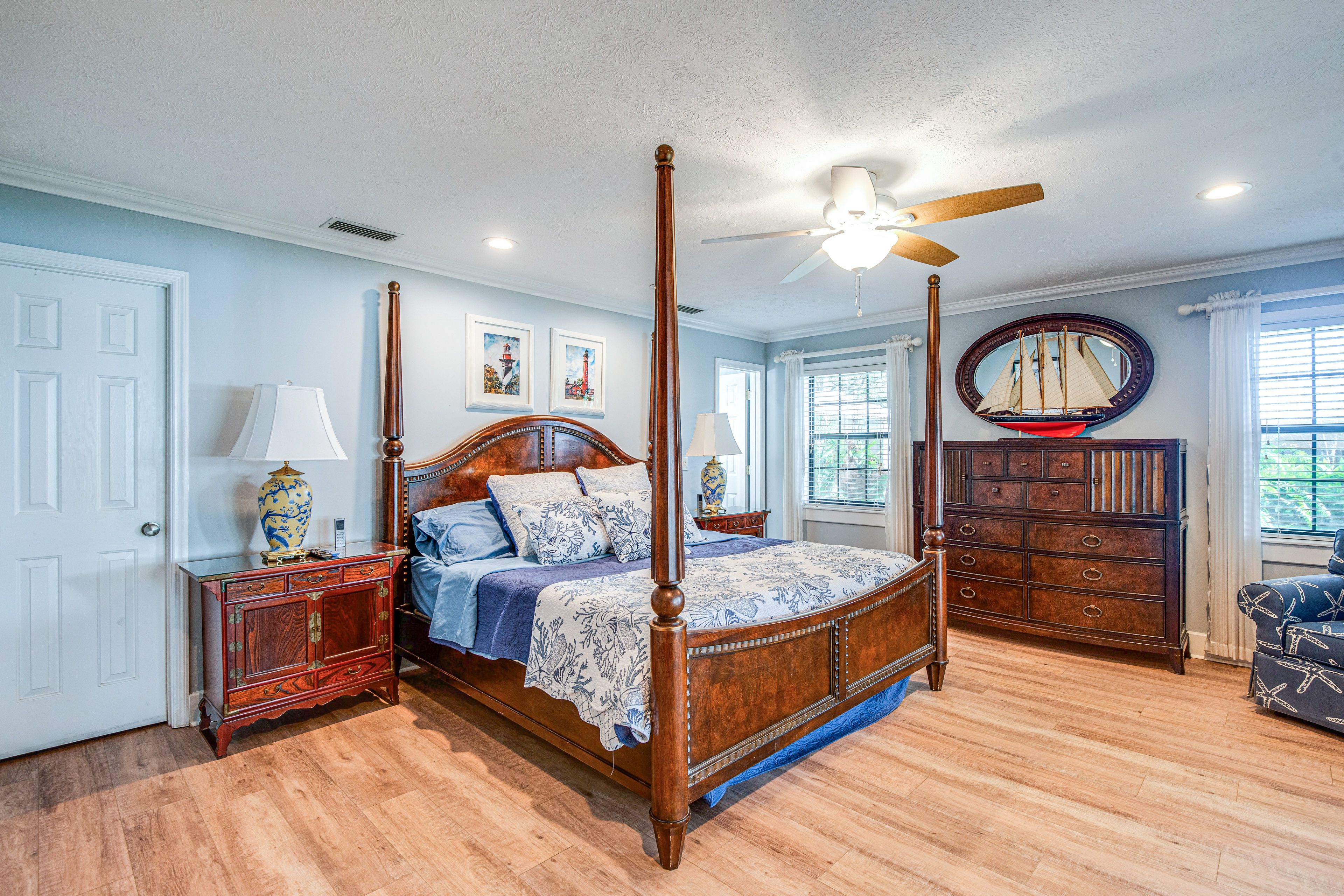 Bedroom 1 | California King Bed