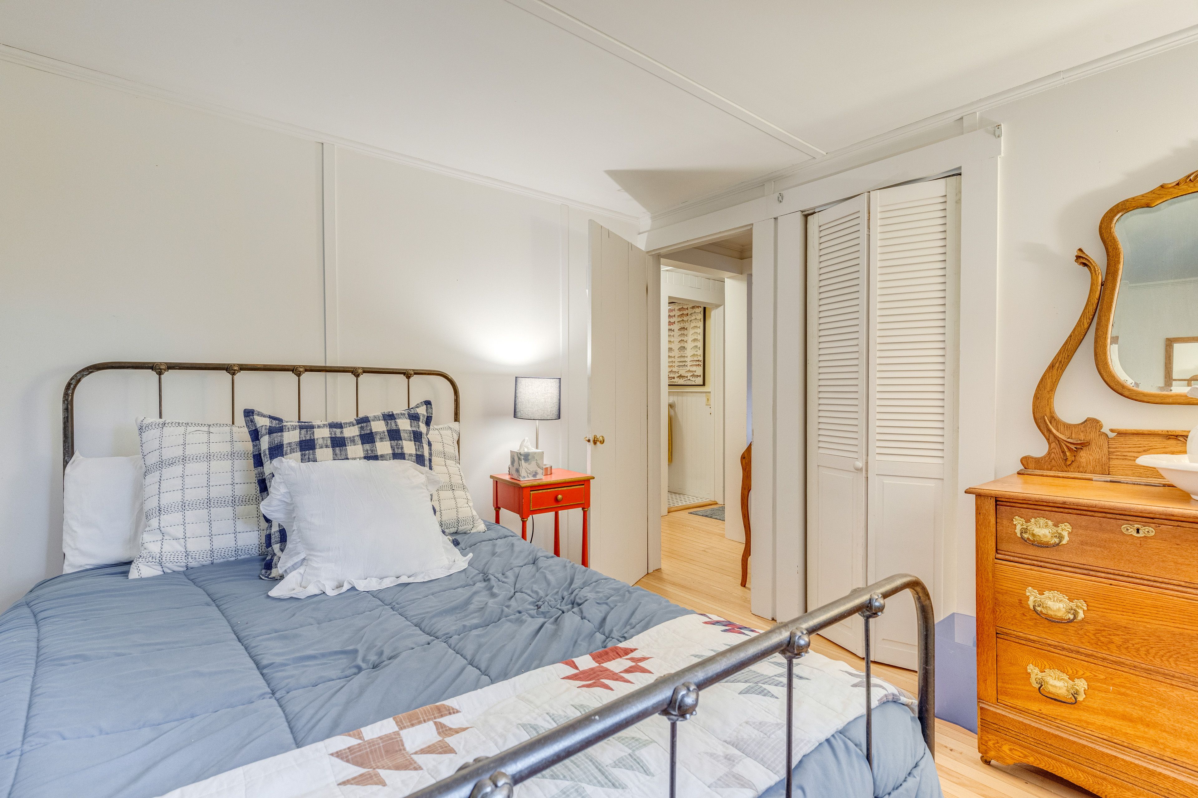 Bedroom 2 | Full Bed