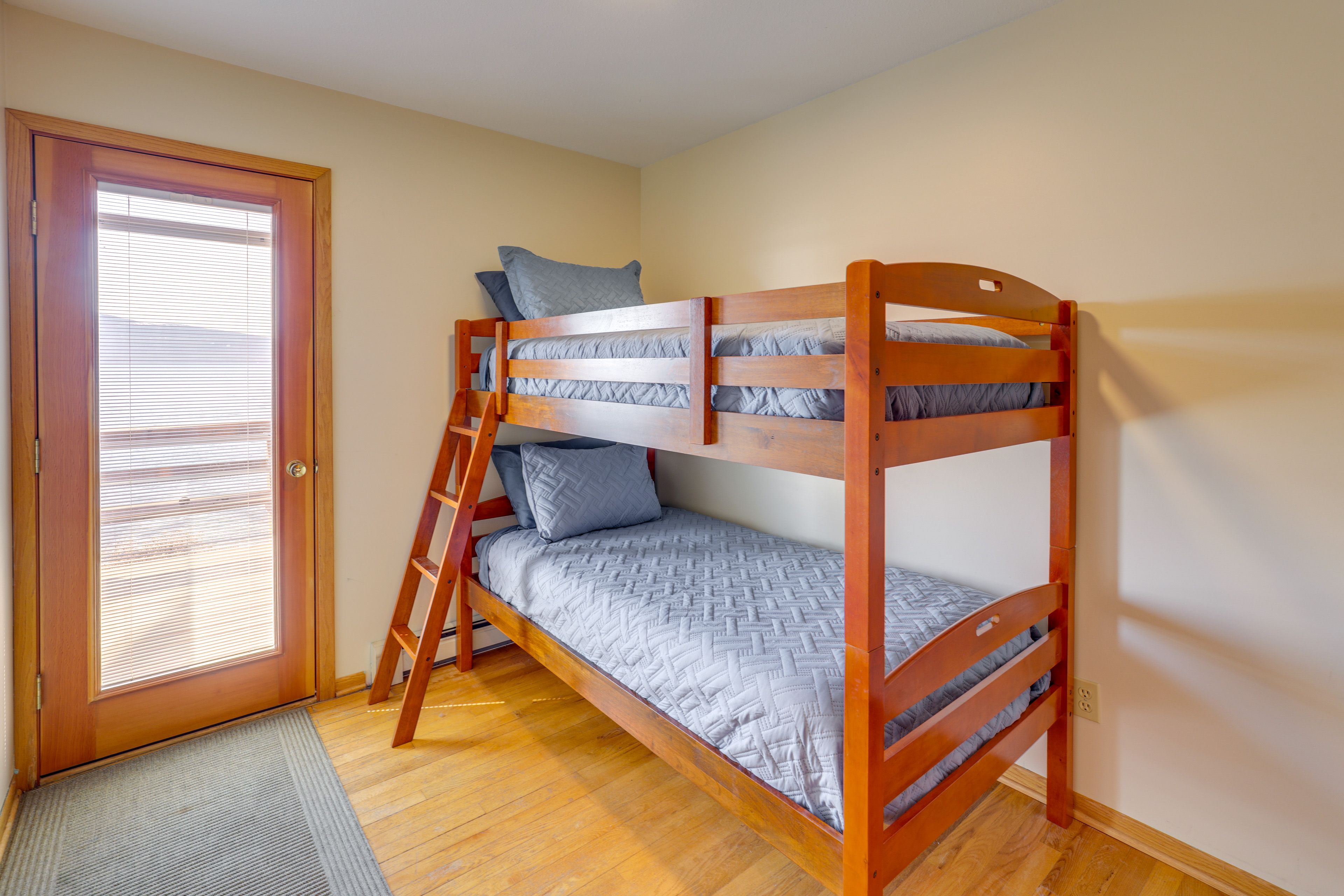 Bedroom 3 | Twin Bunk Bed | Ground Level