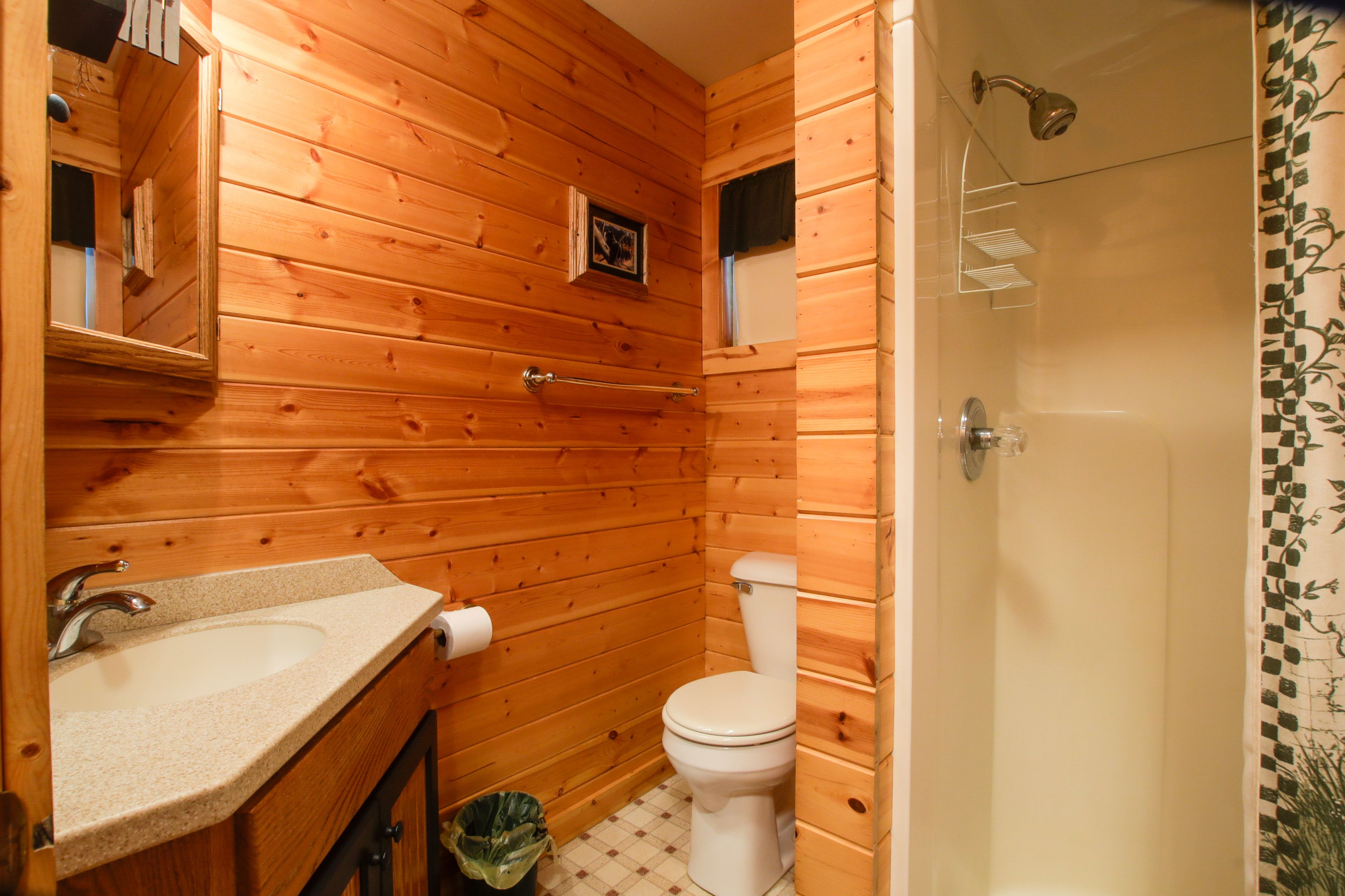 Full Bath | Towels