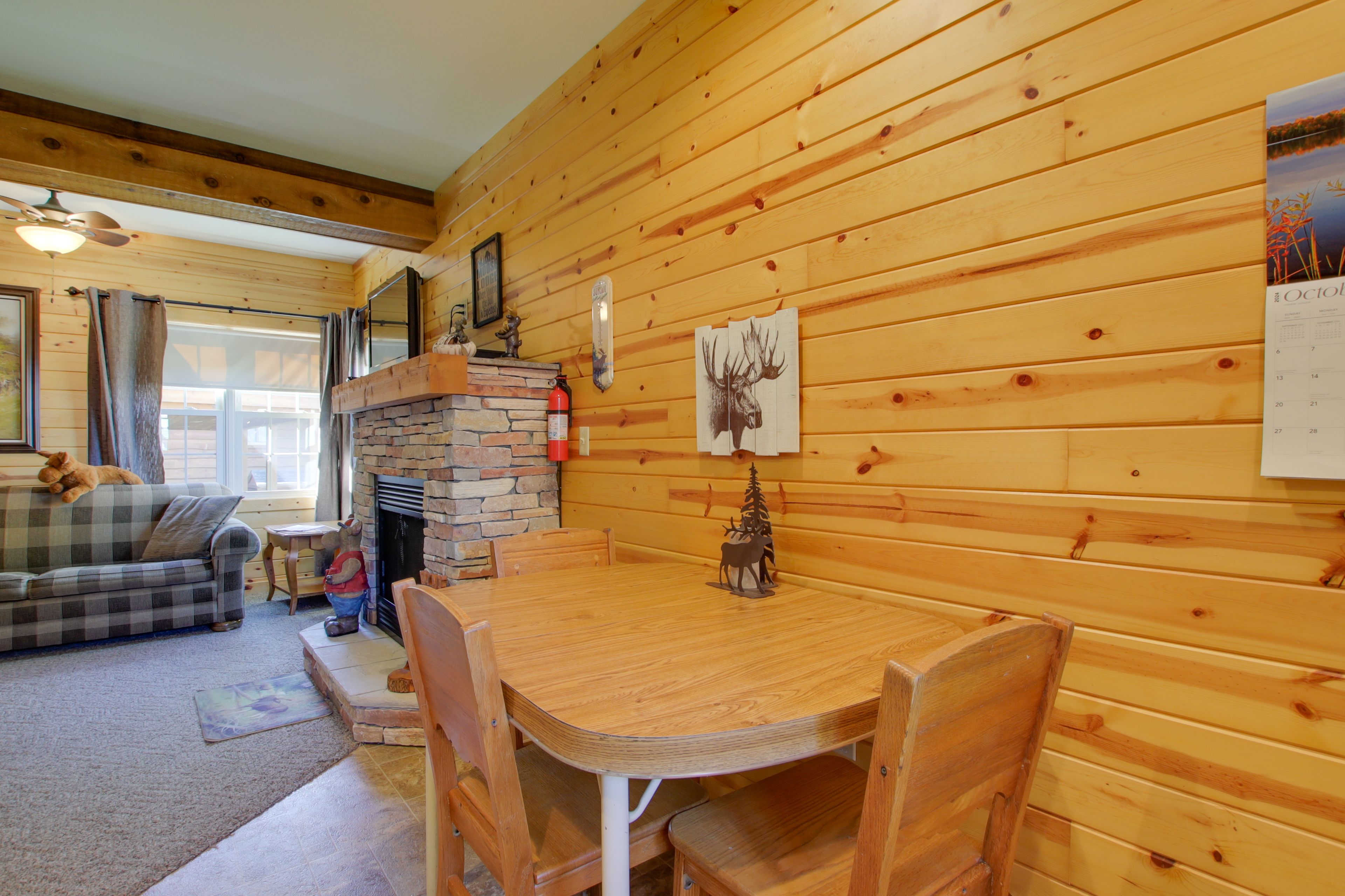 Dining Area | Dishware & Flatware