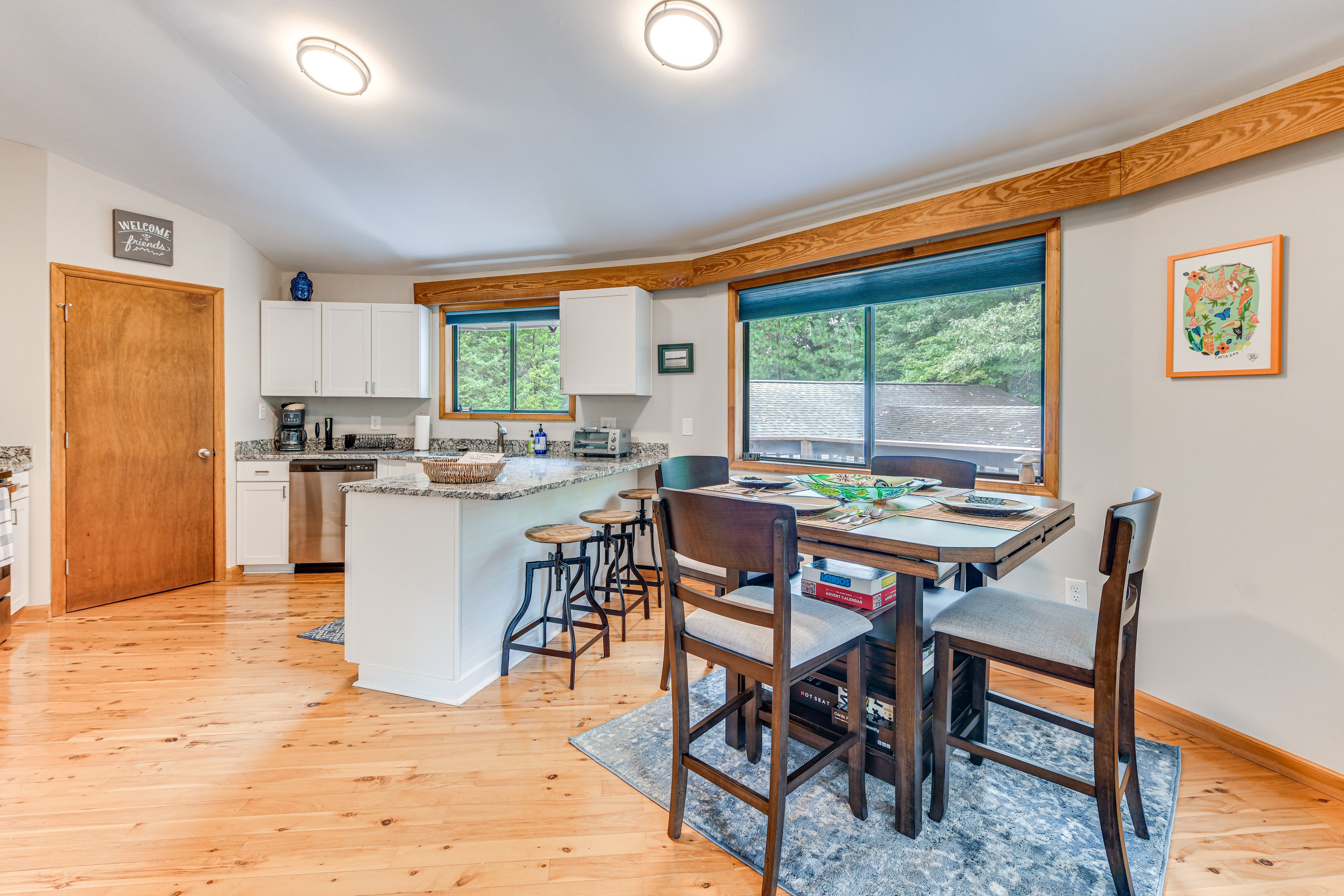 Dining Room | 2nd Floor | Dishware & Flatware